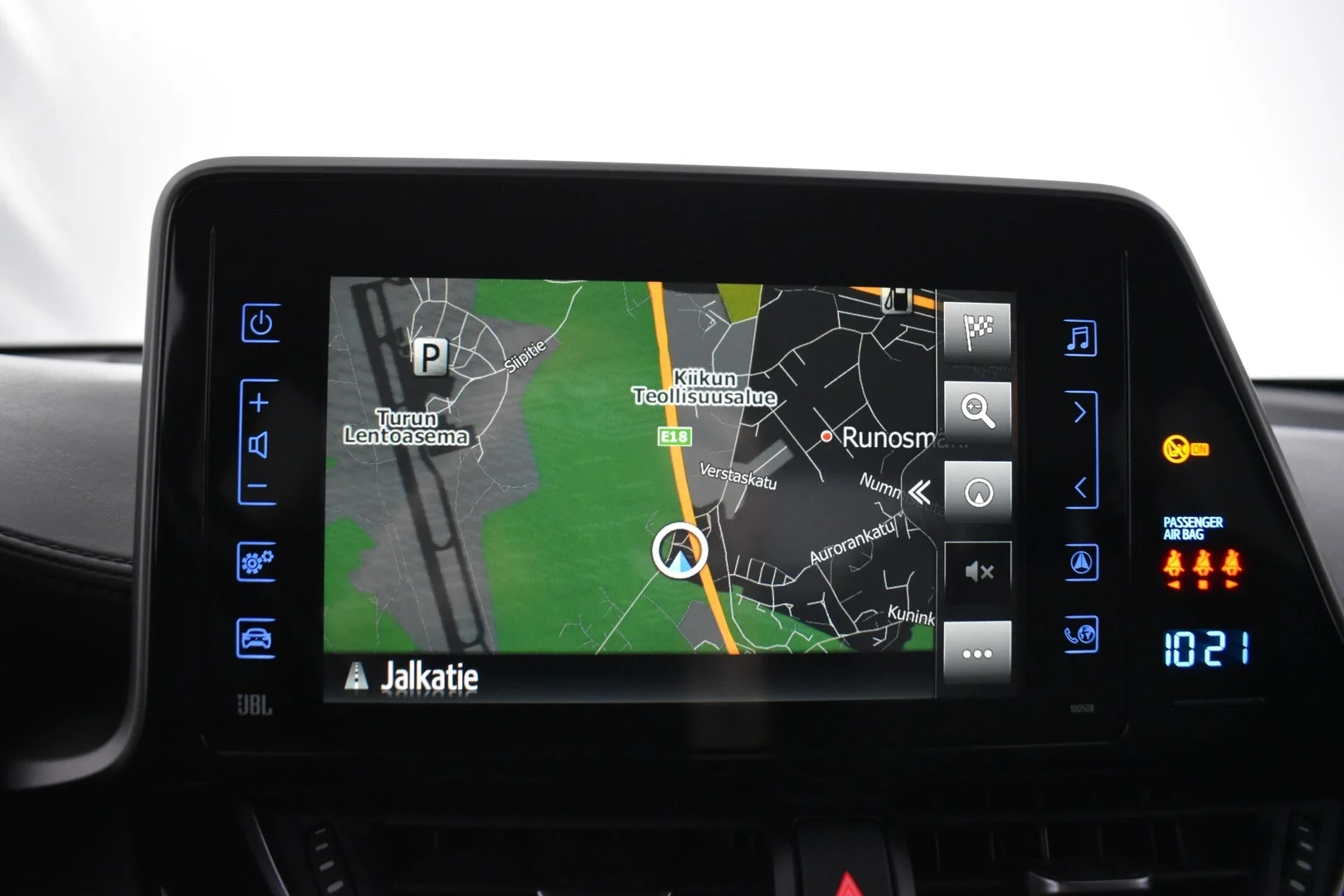 Car Image - Whaf3go2Dt9qtv61dy4fs