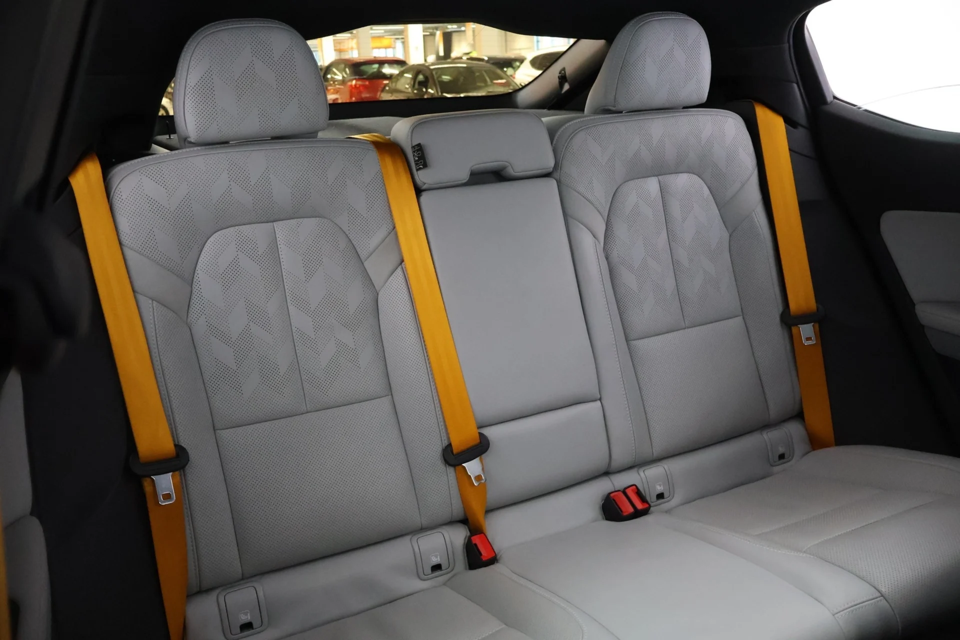 Car Image - 5jidrn0A5YU1l9xbCuML0p