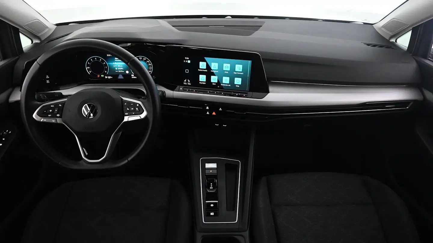 Car Image - 4pxaCgzaOz5MDEwxBAgbwm