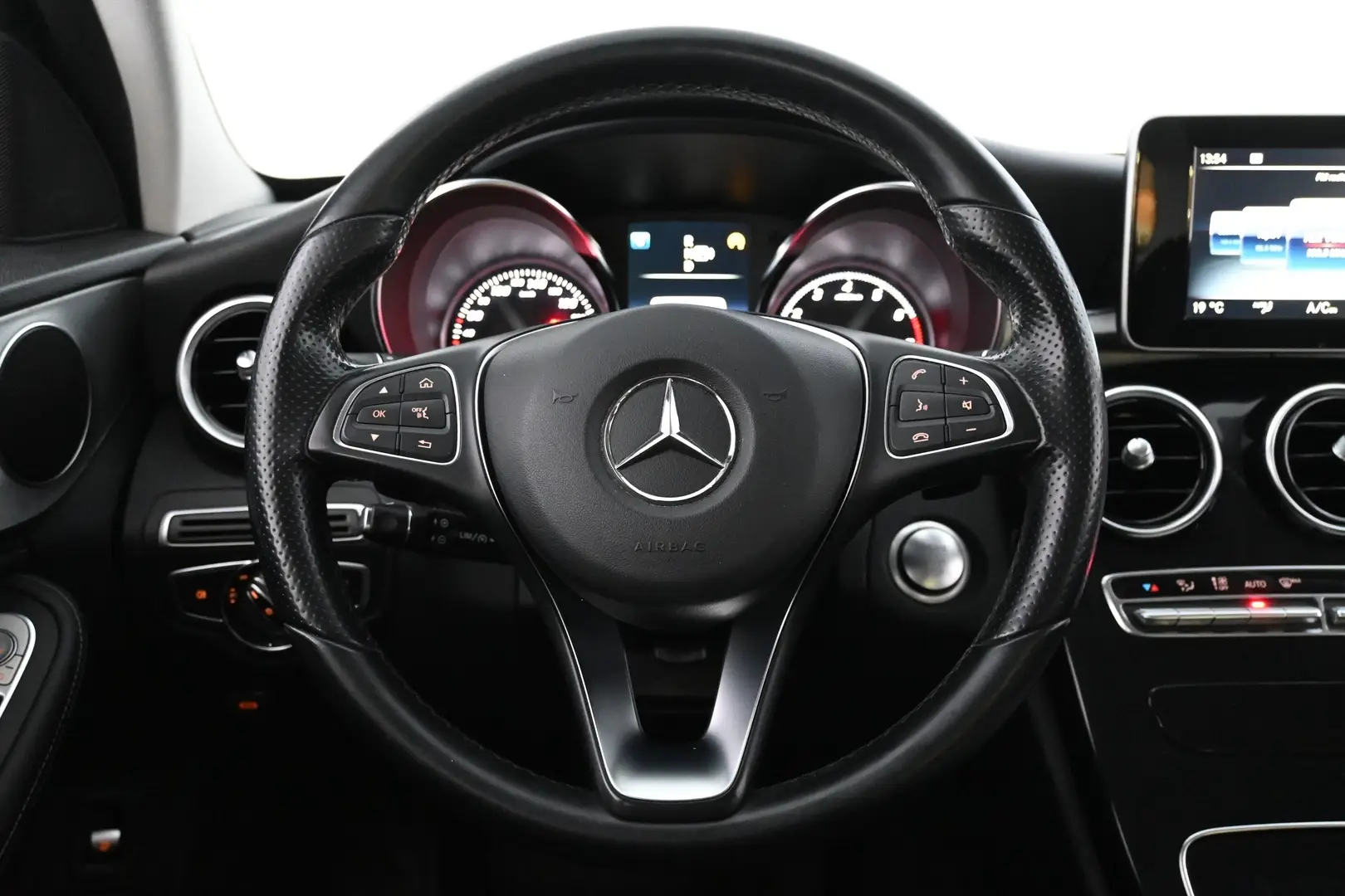 Car Image - 1TrvBSQlrkAozOUvFCDig3
