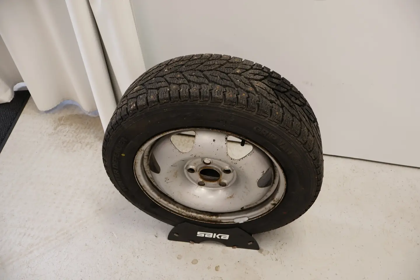 Car Image - 3qSQ4IHJqM5jWlNJxzTOIz