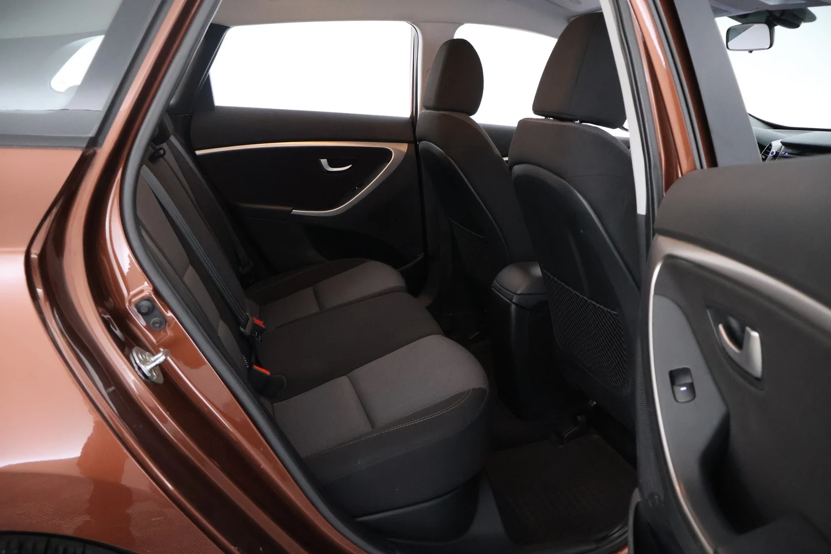 Car Image - 7nQP5HROD8PsPsxJnkqVbs