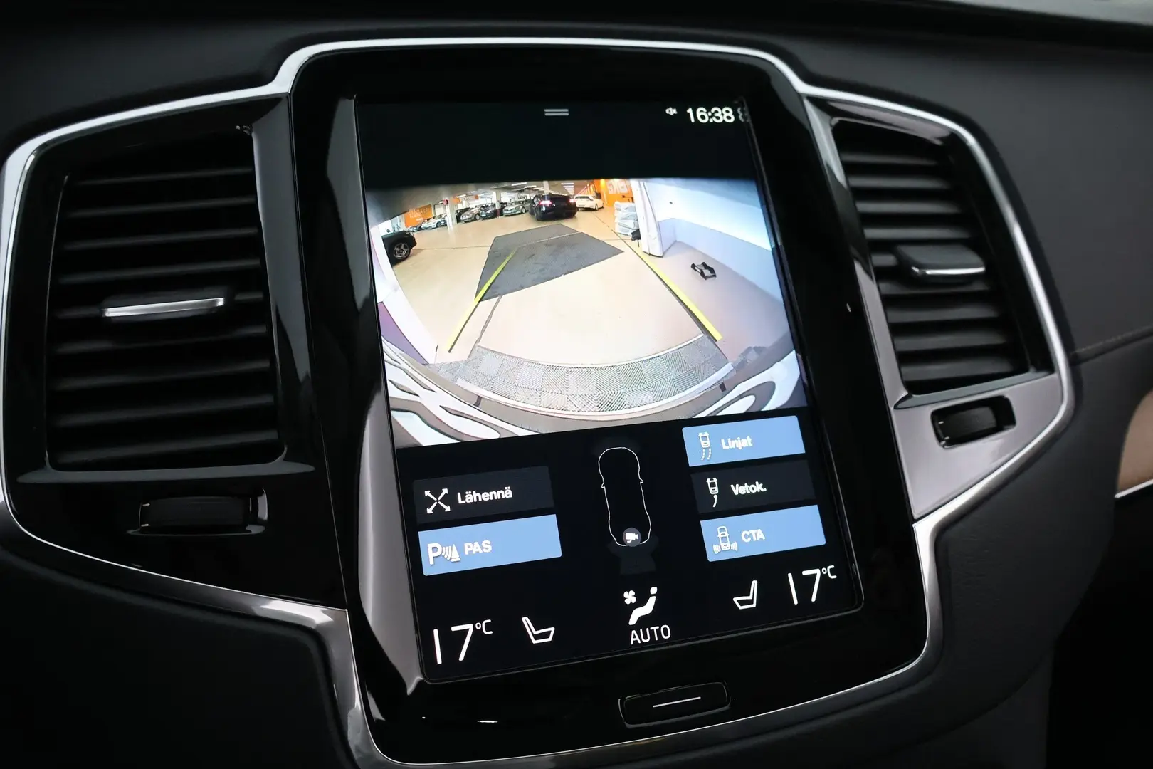 Car Image - 3tNxV0jiomKrE6qTfGiJLz