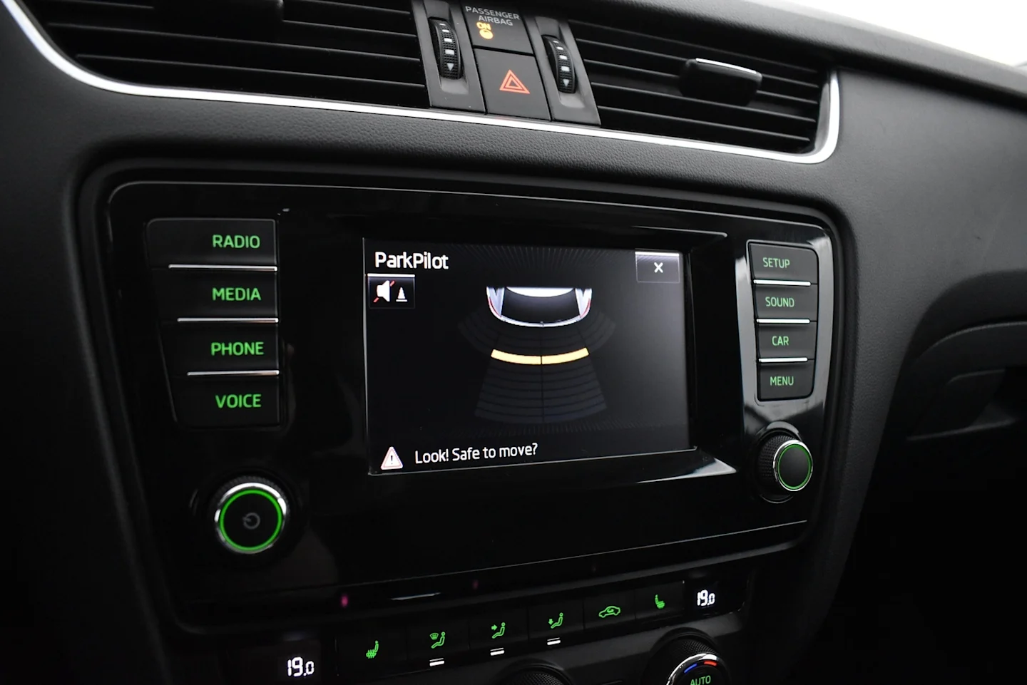 Car Image - 1spKpYHjhOrueLxOGQ0Zjv