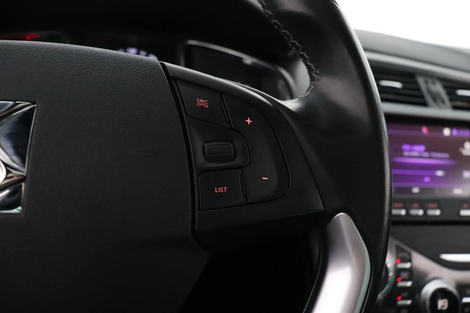 Car Image - 4lCrs1tBixFN2QY9NtDjpE