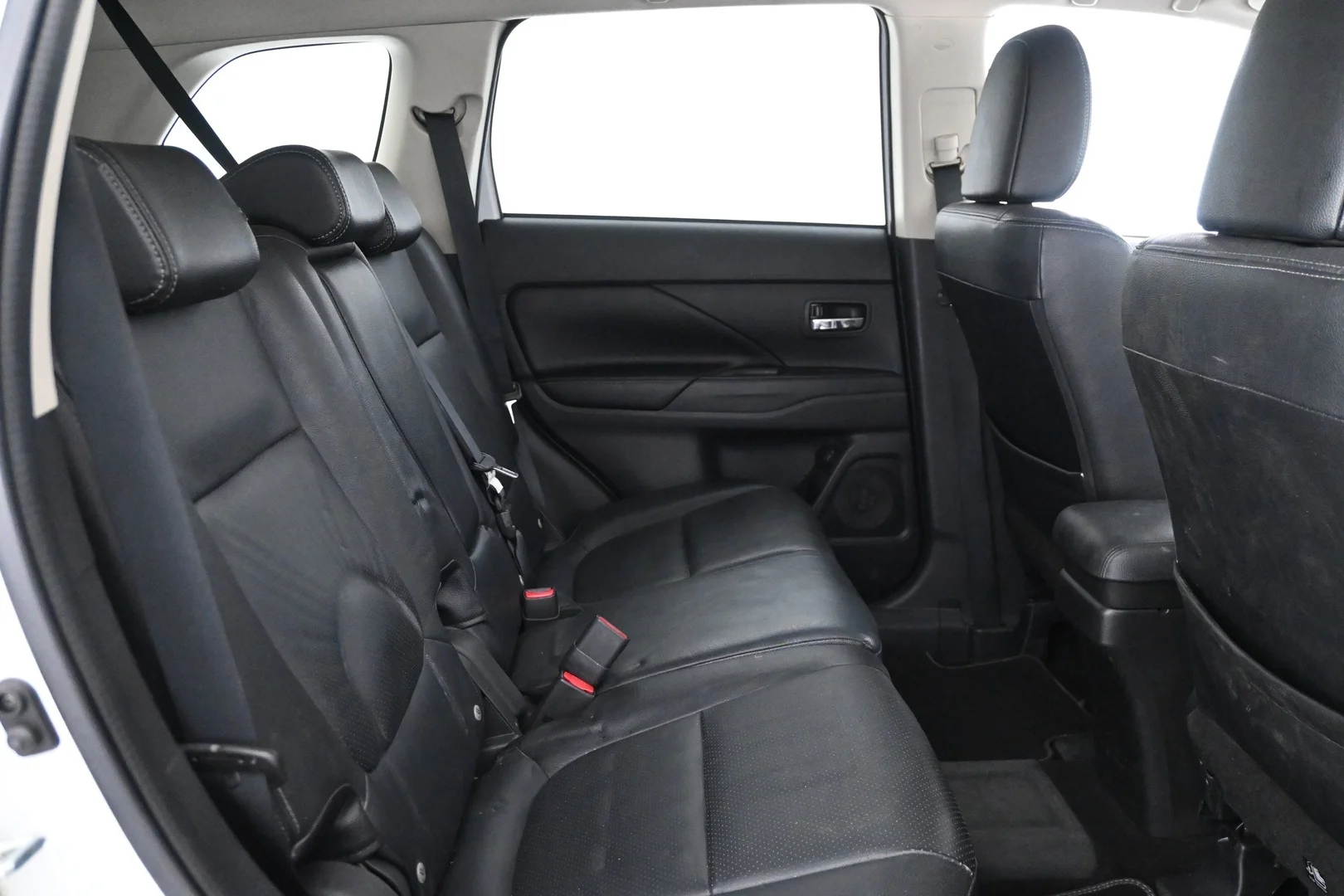 Car Image - 1X8LtAJHPhUQpa1EXYiyA6