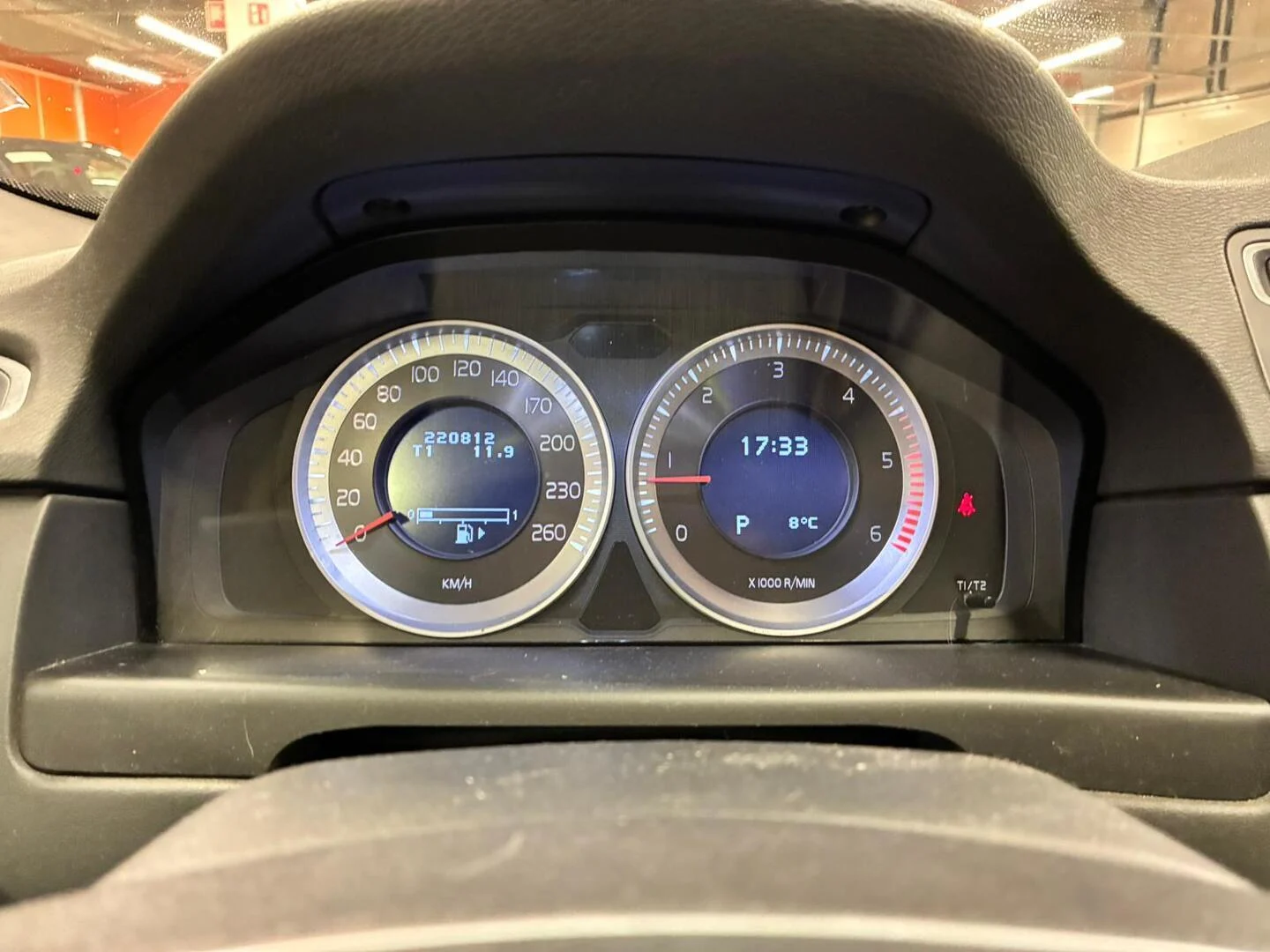 Car Image - 3EC76eTPL3FQ4U55jKkqZn