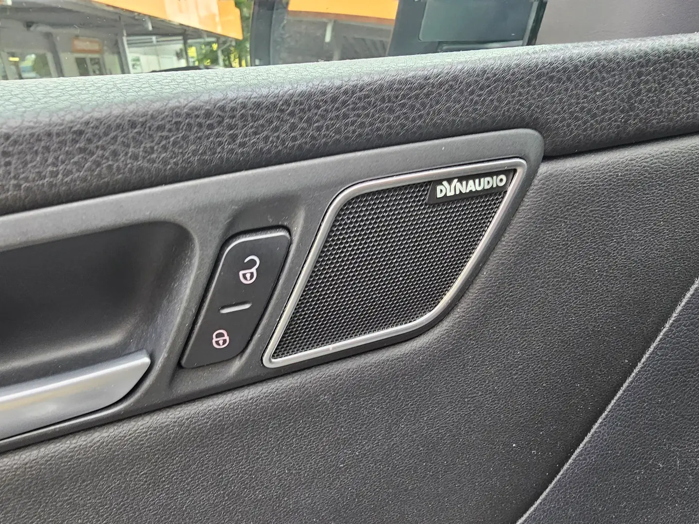 Car Image - 57IyrABseiQmV0dyMp1yFD