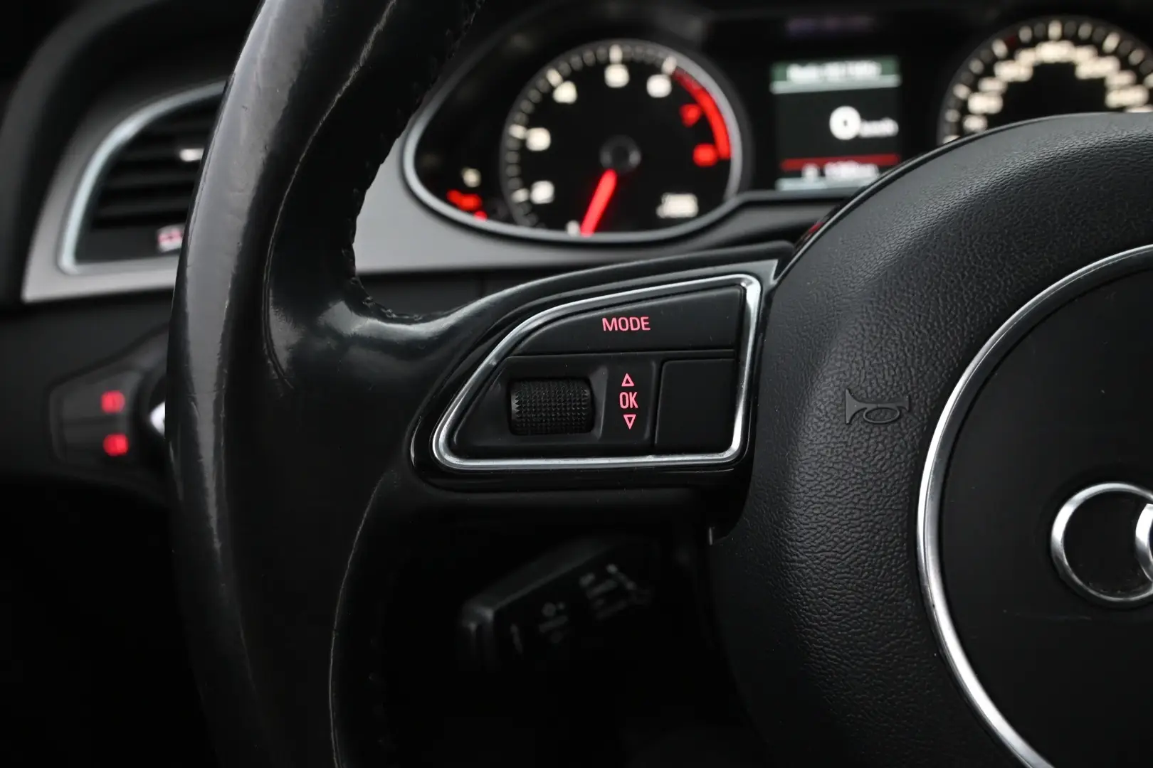 Car Image - 3BwA6jUYNNIx3a0weowvP7
