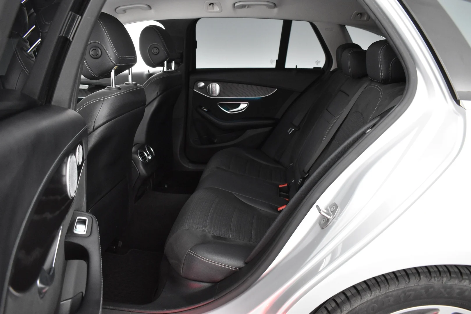 Car Image - 5AXSogSOyQuHpqG9u1HKXV