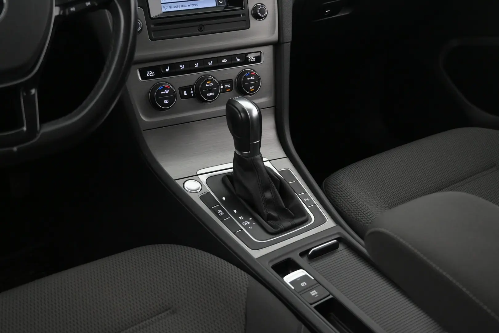 Car Image - 5UwHQP86INKxtCvCKxQwck