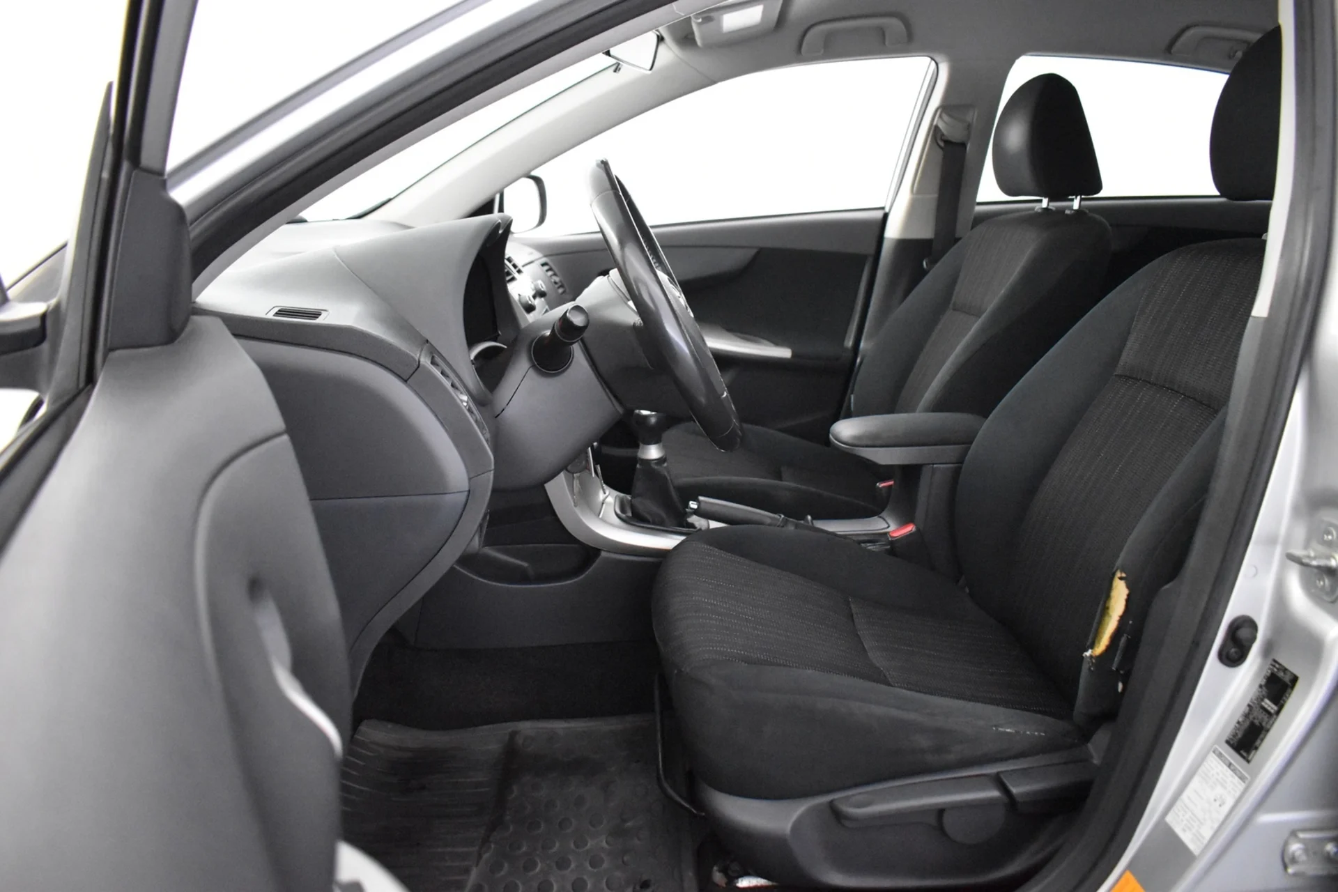 Car Image - 1Anuwa4FMhbSytSXgJ8hnc