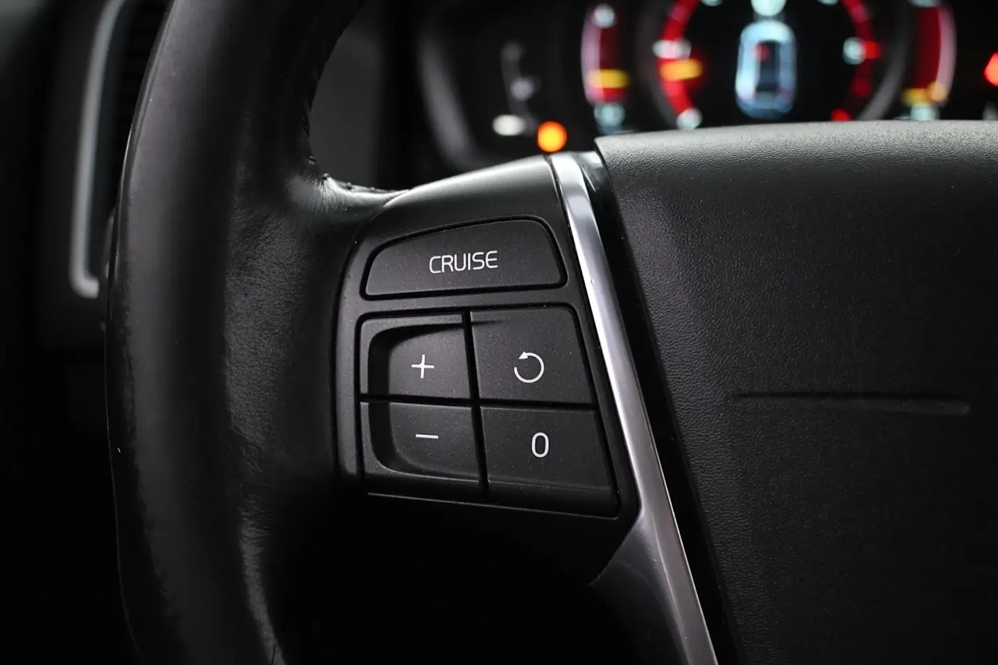 Car Image - qebHeb319IC7tY91RG3AU