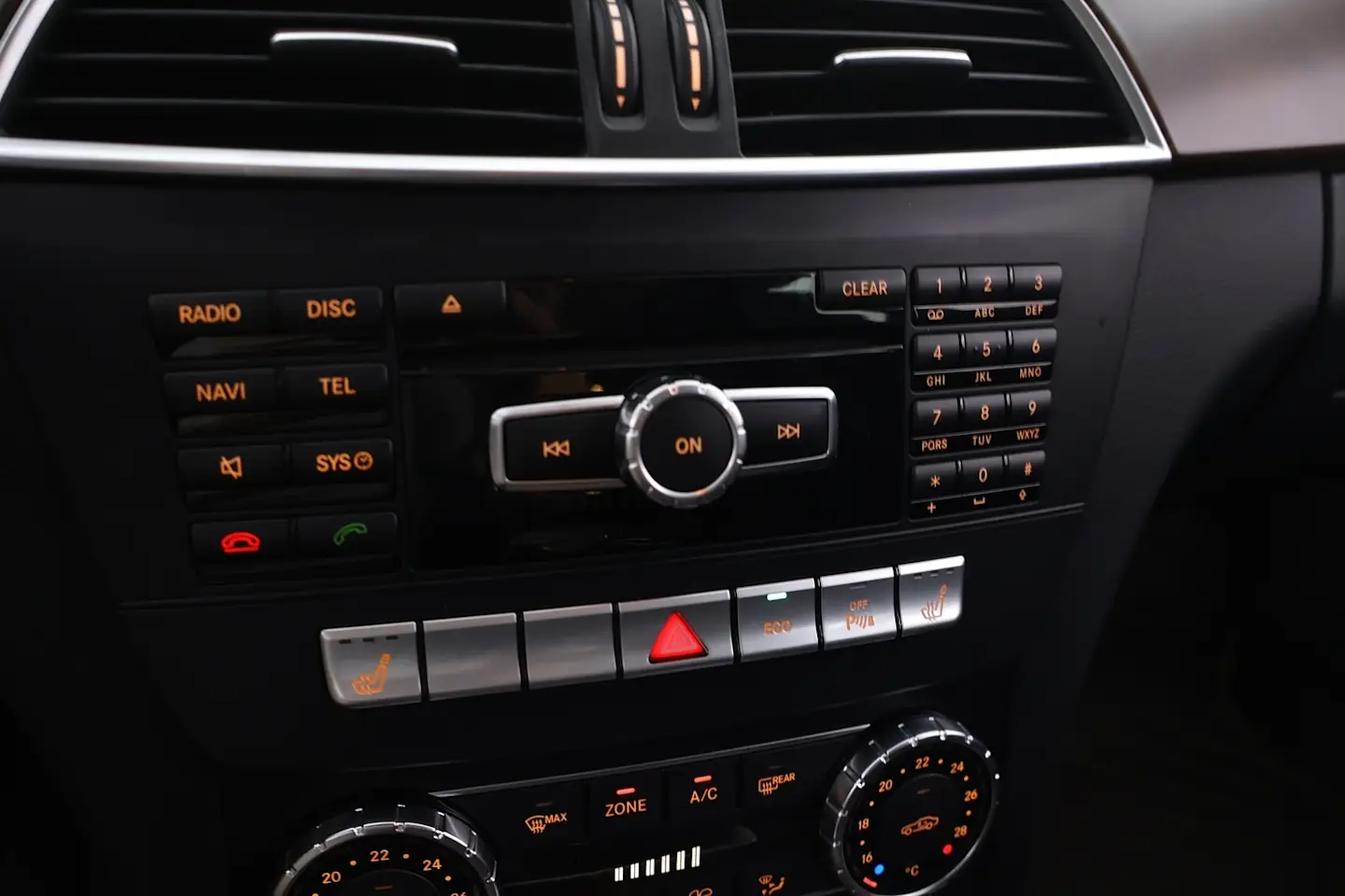 Car Image - 2nVkxbRWTzpZ7IR2moNT4Y