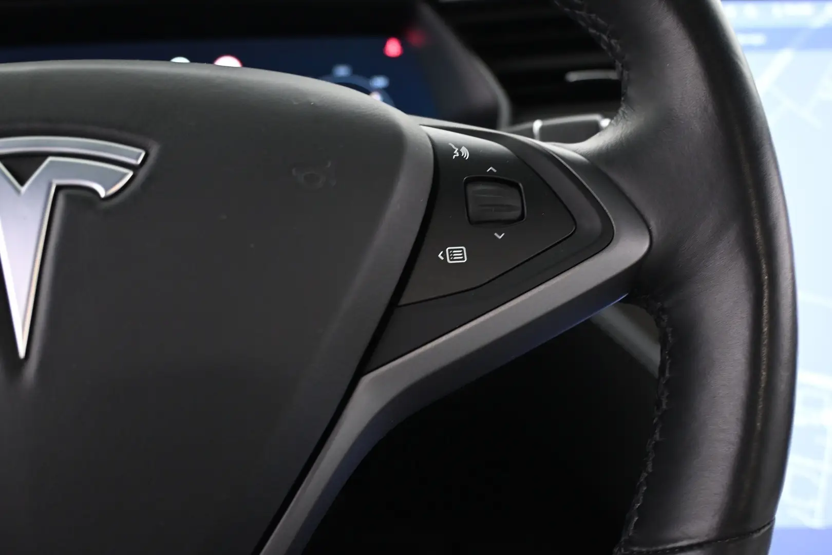 Car Image - 4CO1LuHUHCBgAf7VvBQmvy