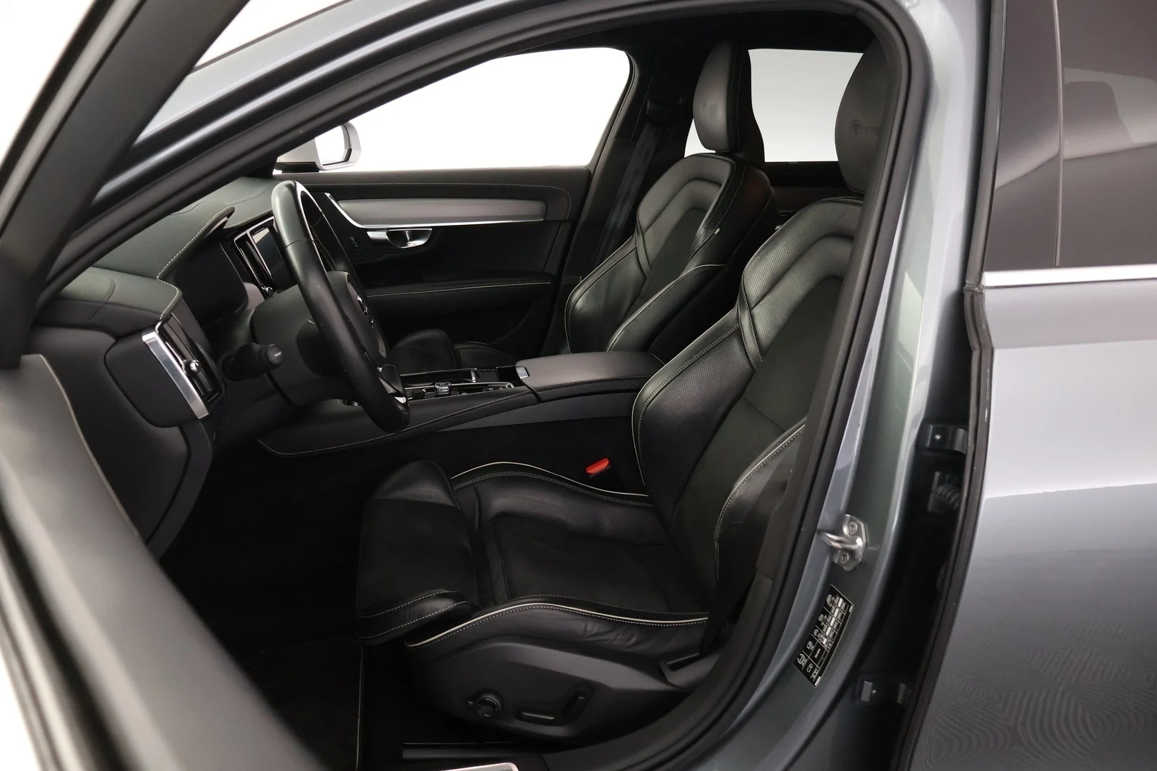 Car Image - 1VRKXhKVfhIEOUWaqrNXQ4