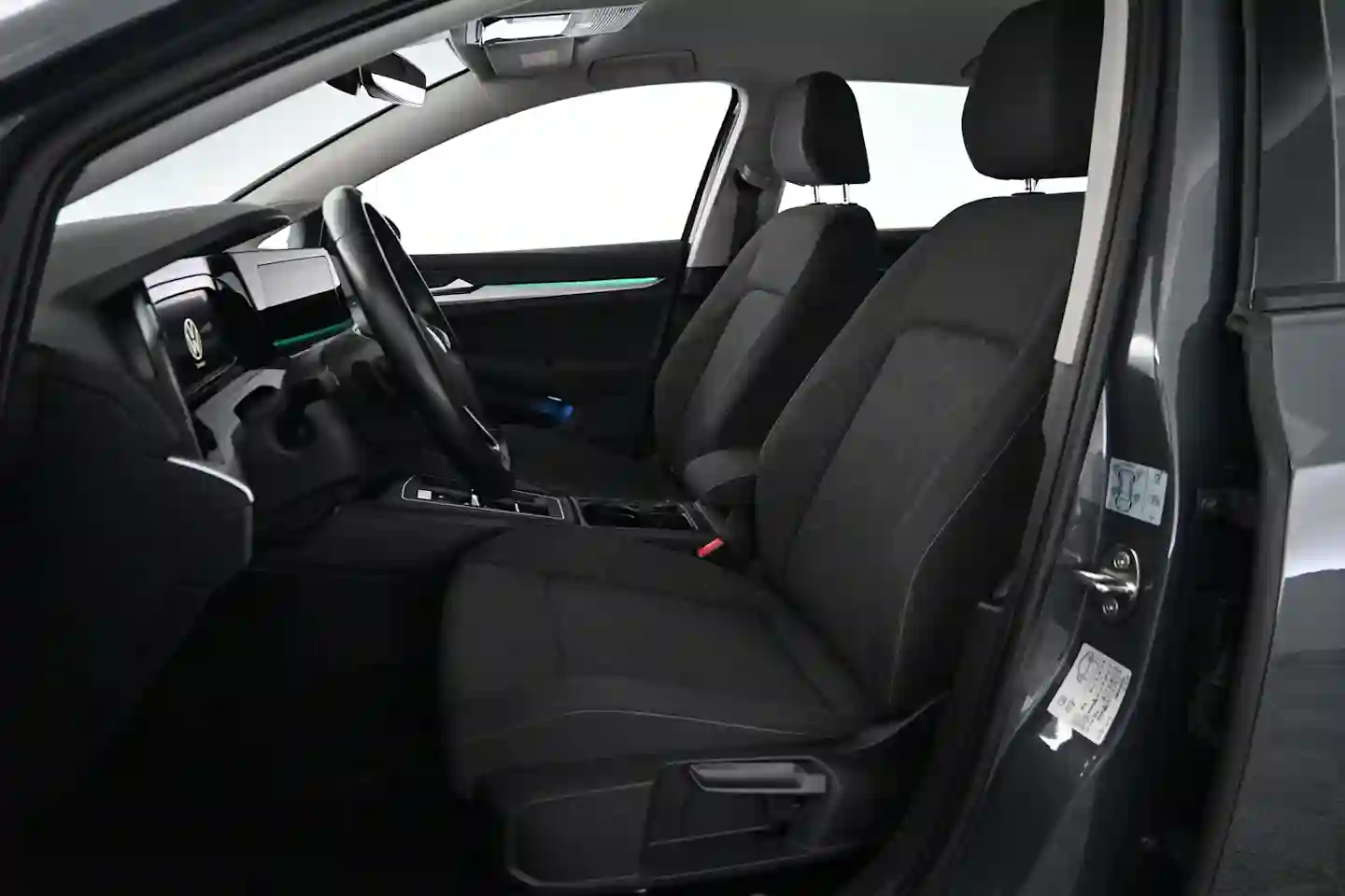 Car Image - 6ggzXmMbKeqlcbIj301oRb
