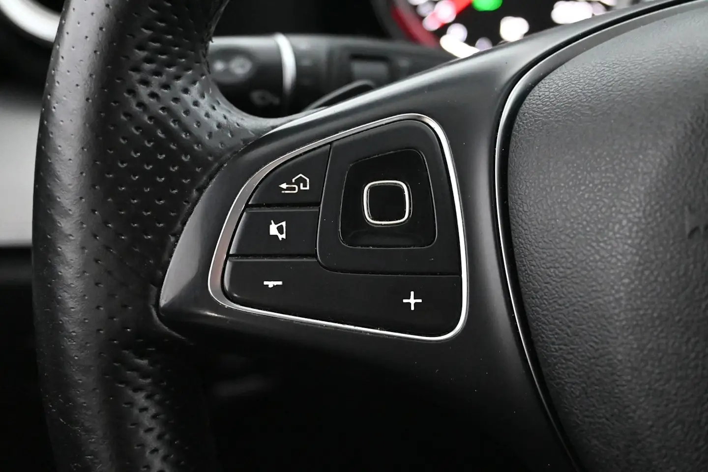Car Image - 3ByqpgQjtgZnTSbmG1Nrjb