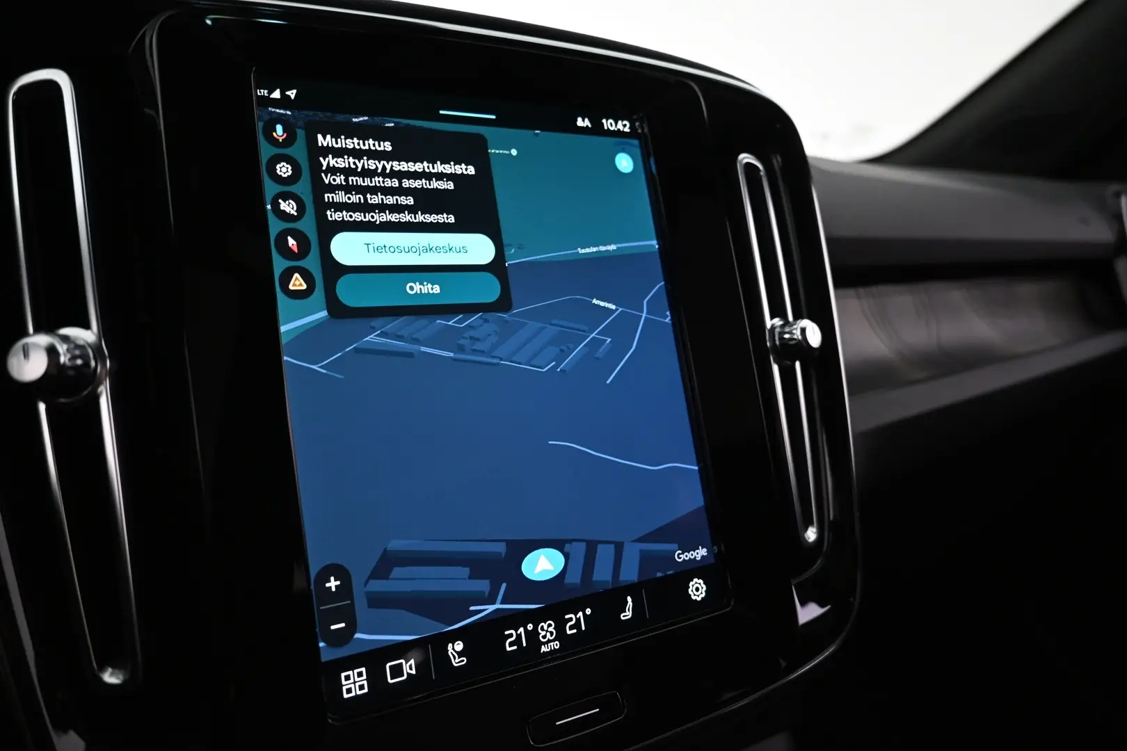 Car Image - 3QUSGtyxDFn3nU3go9embl