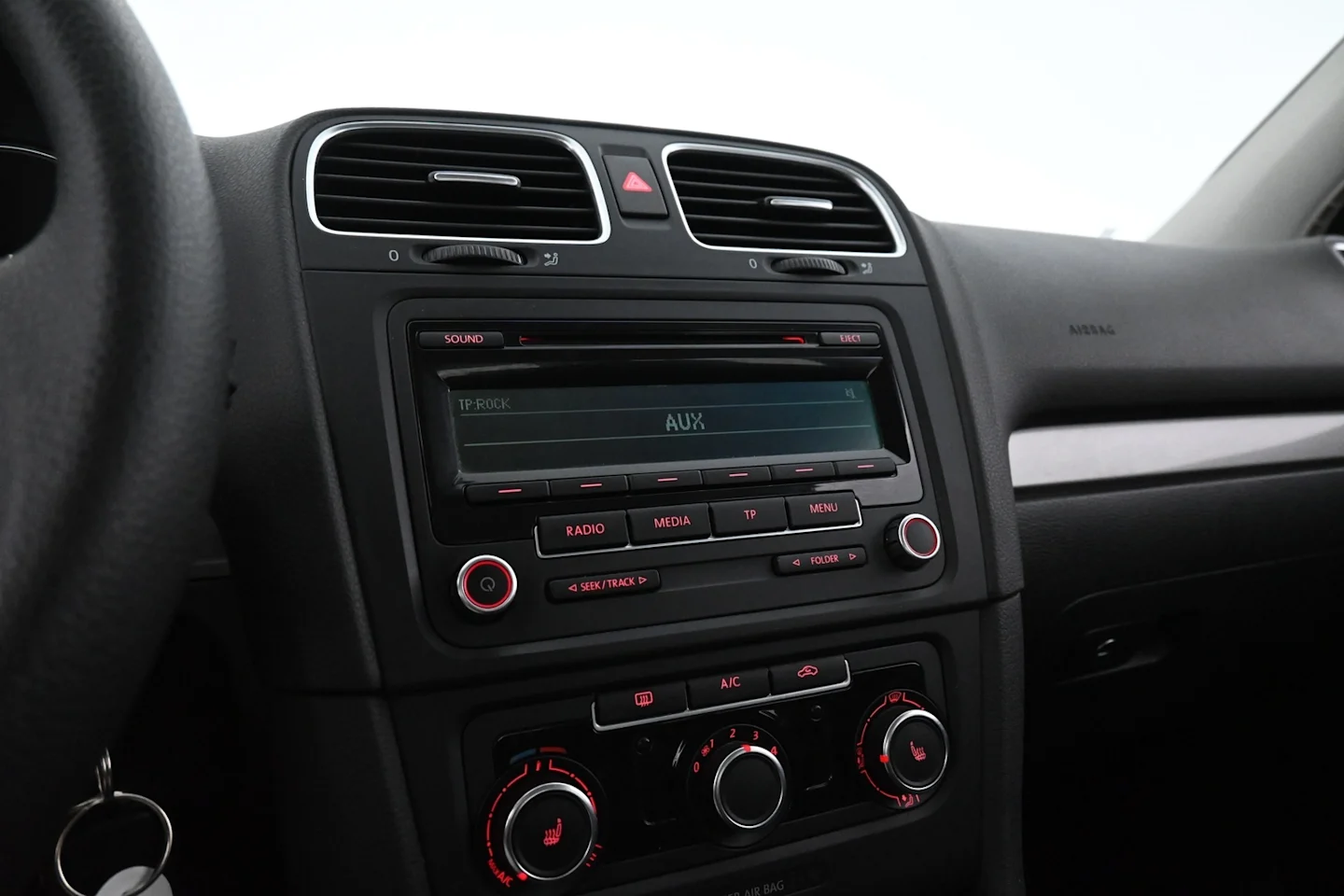 Car Image - 4PUjTZkG06DD75cKPM4Upr