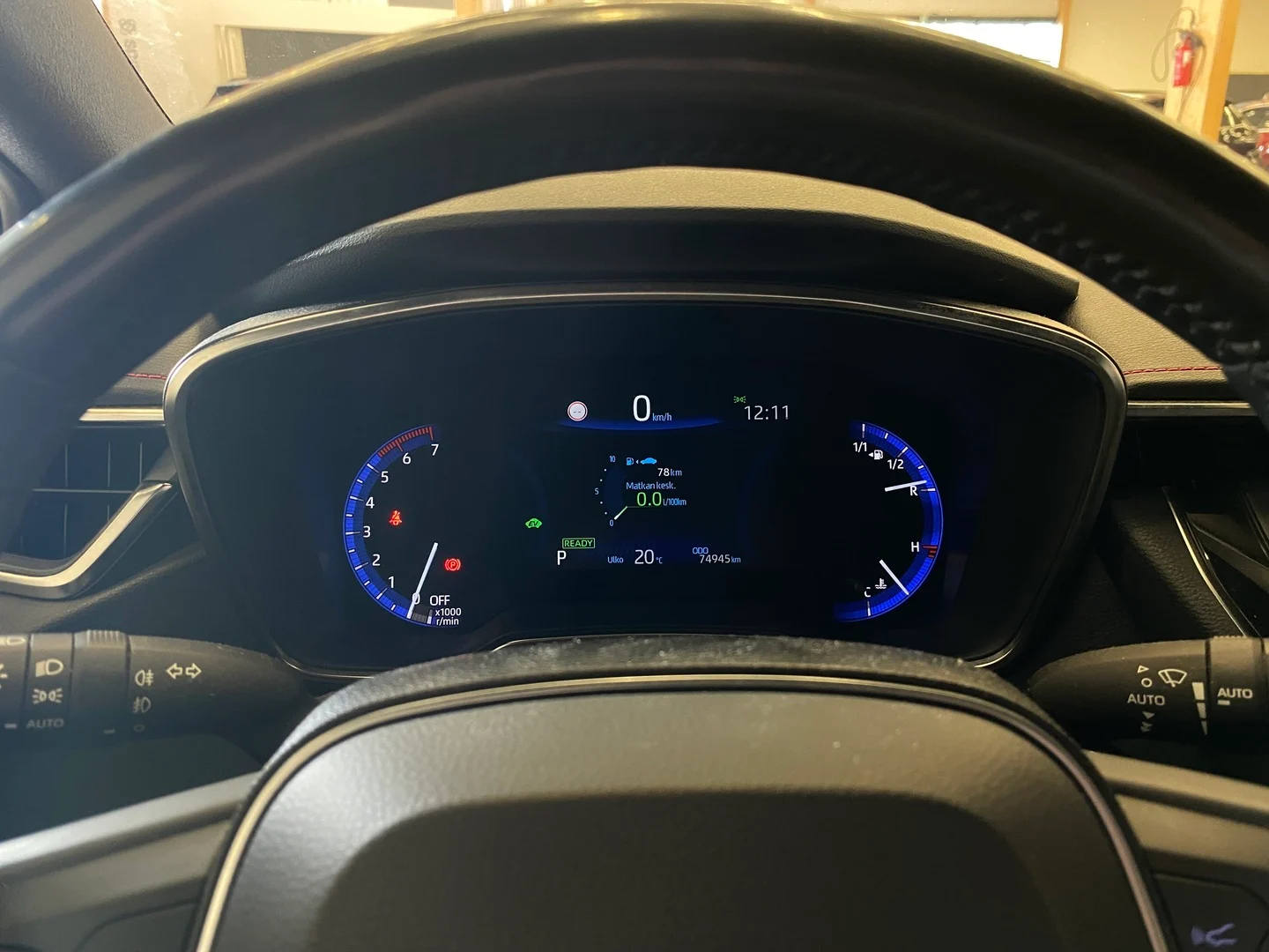 Car Image - 6yLYcoJrL18Mzrk3RTwsCU