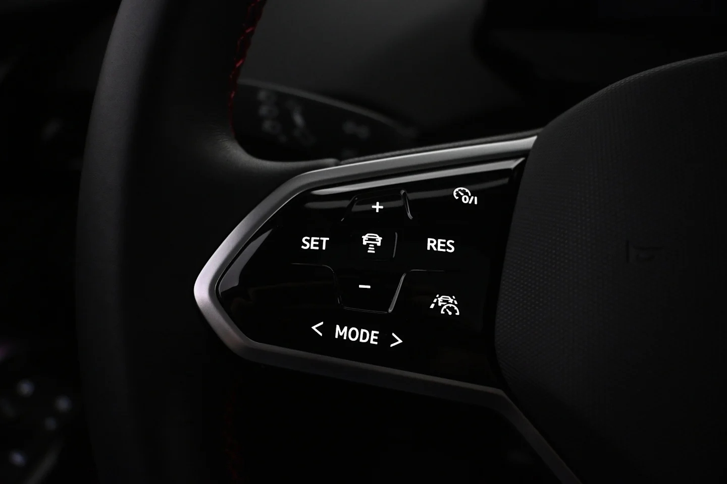 Car Image - 22n5bcCUpV9G1zIEiIxNob