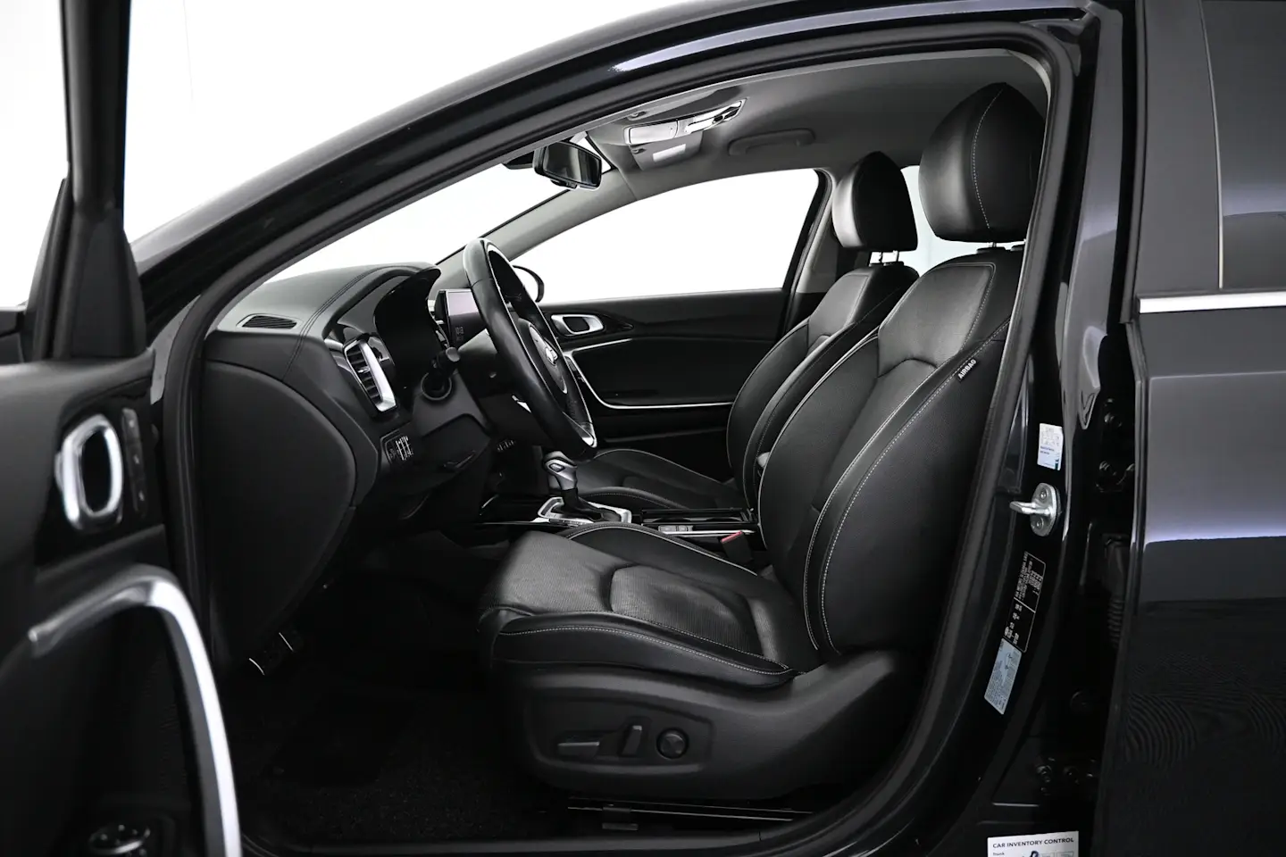 Car Image - 1Ip6NlMuVcgY8VkT6X66us