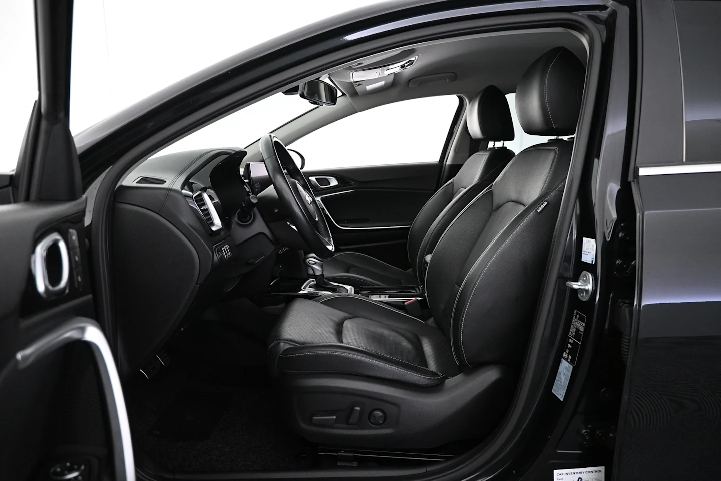 Car Image - 1Ip6NlMuVcgY8VkT6X66us