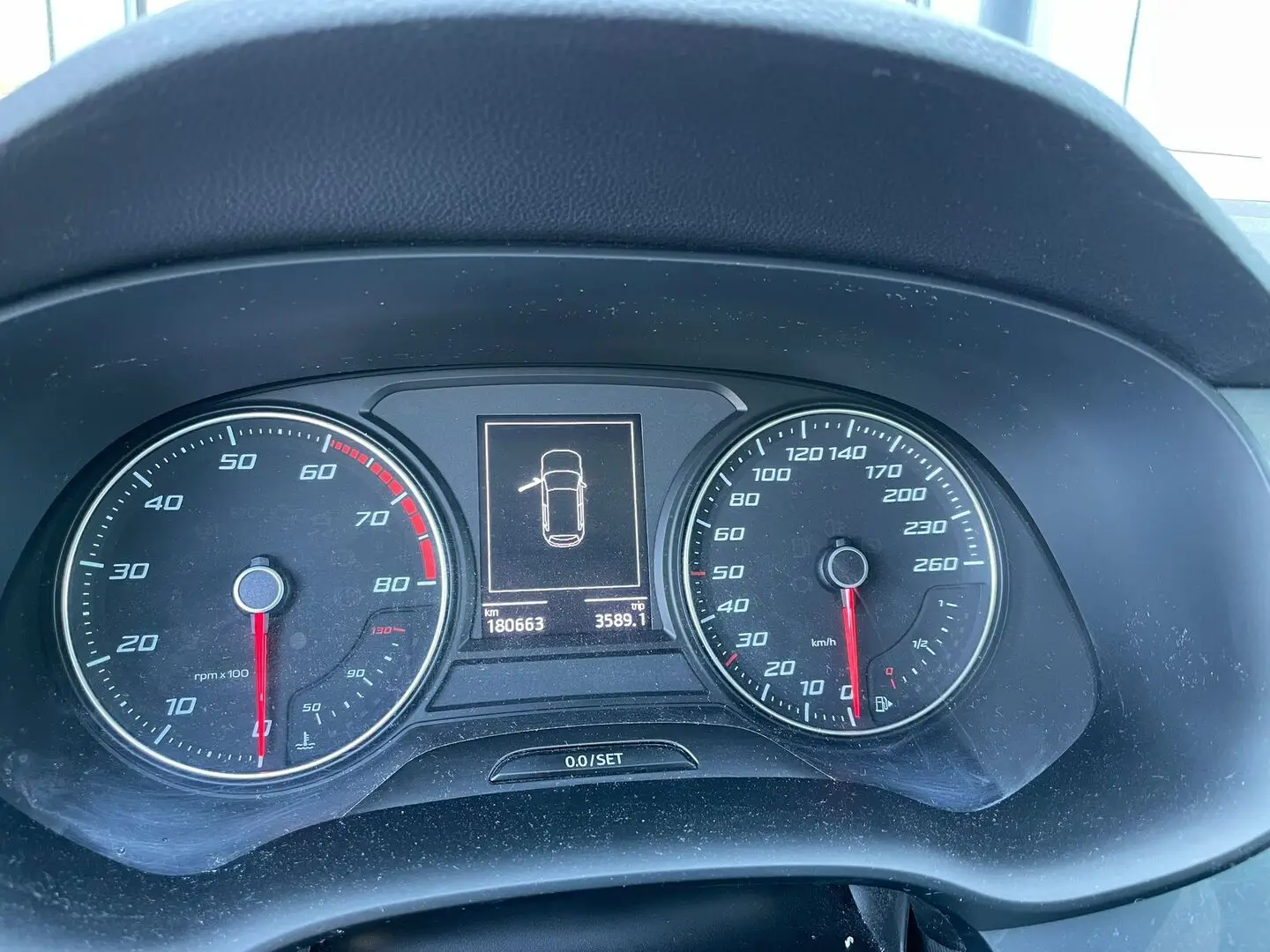 Car Image - 4xfVPmoTgPMrvgrNHBl1Gb