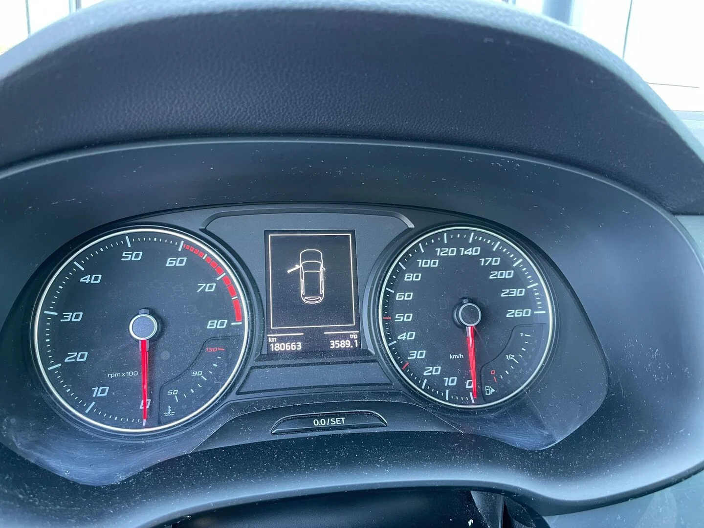 Car Image - 4xfVPmoTgPMrvgrNHBl1Gb
