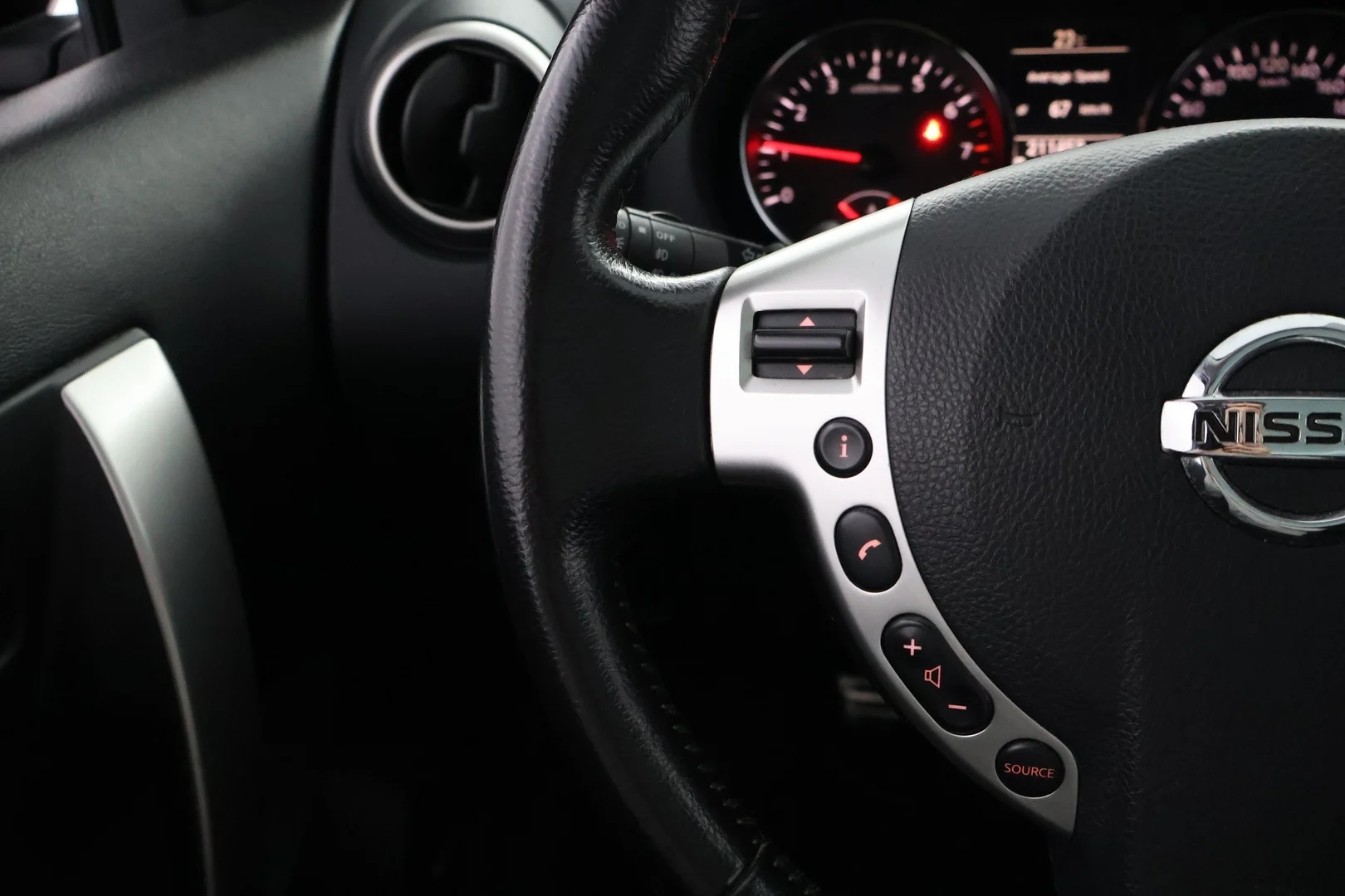 Car Image - QX4YpcJYZbmFztY08fuFj