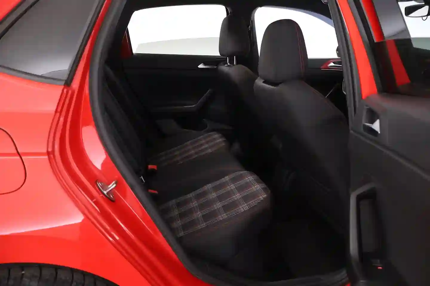 Car Image - 5cvRK98JB1SrRMiHFNzAtI