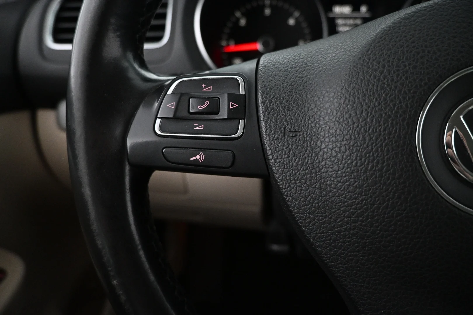 Car Image - 4gqNvrQbr5VGrOBVrMsV3k