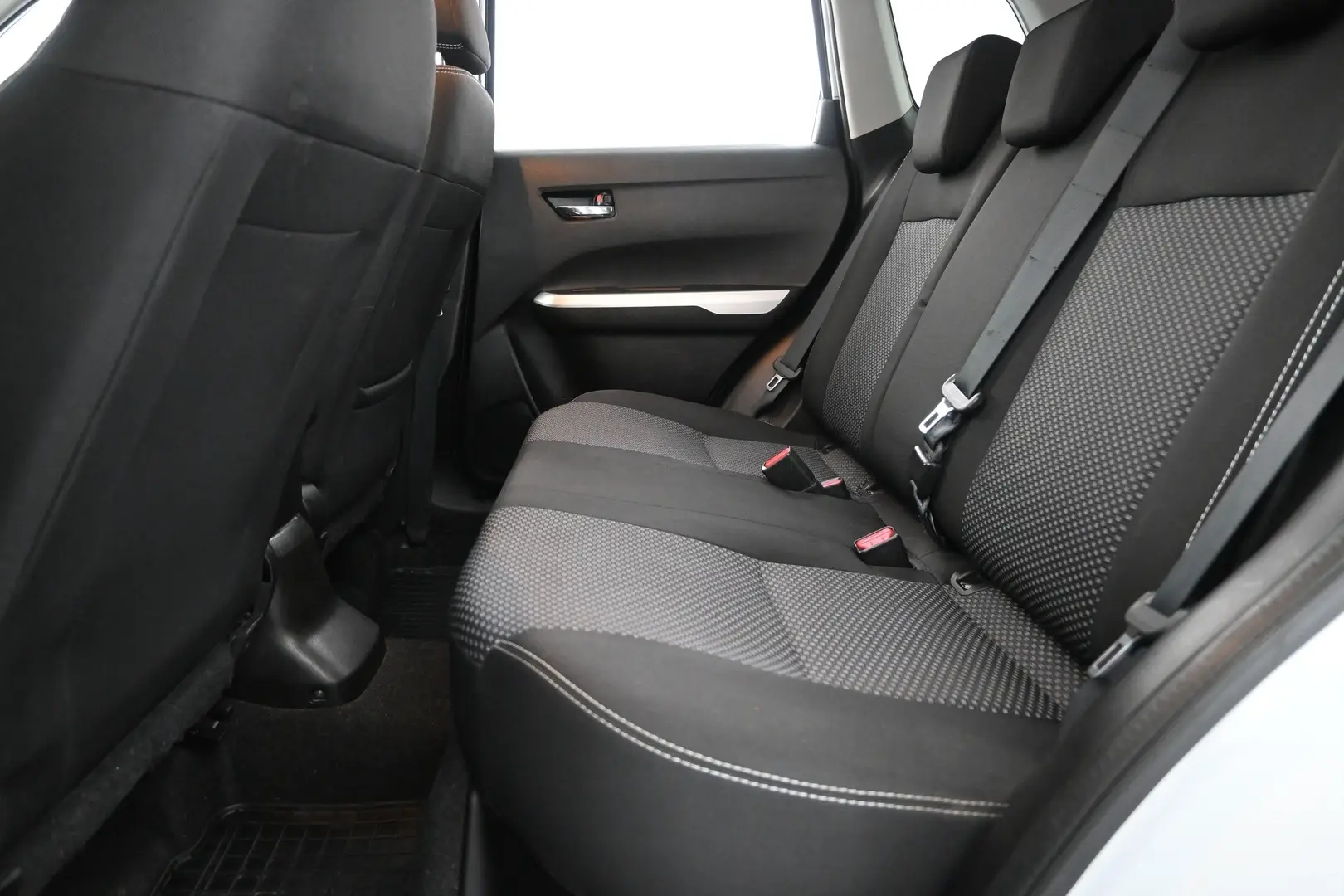 Car Image - LNDLtHXkQynyBfC19vRNQ