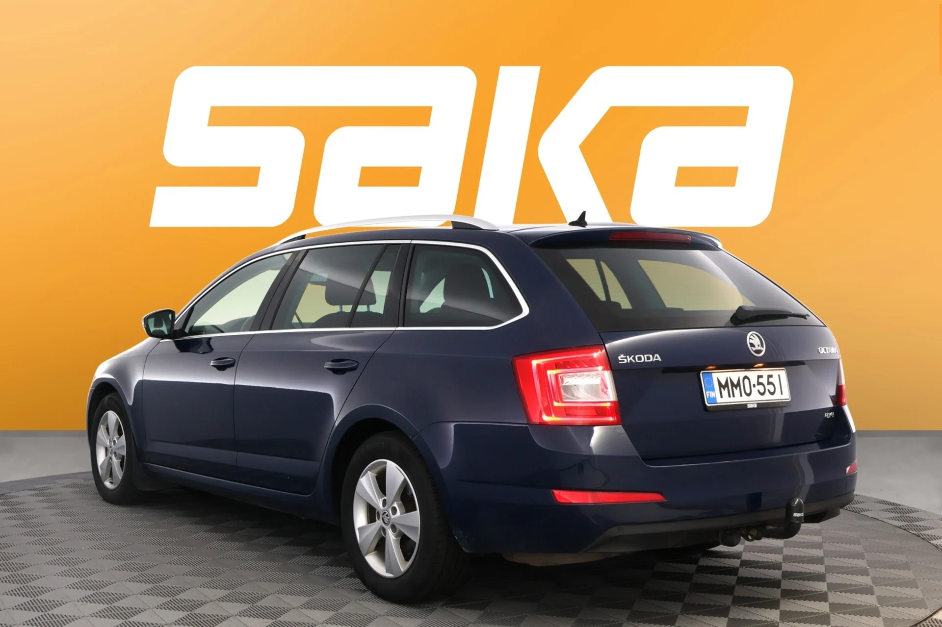 Car Image - 3xb2r0DNTAVQ2aTAB0mkCf