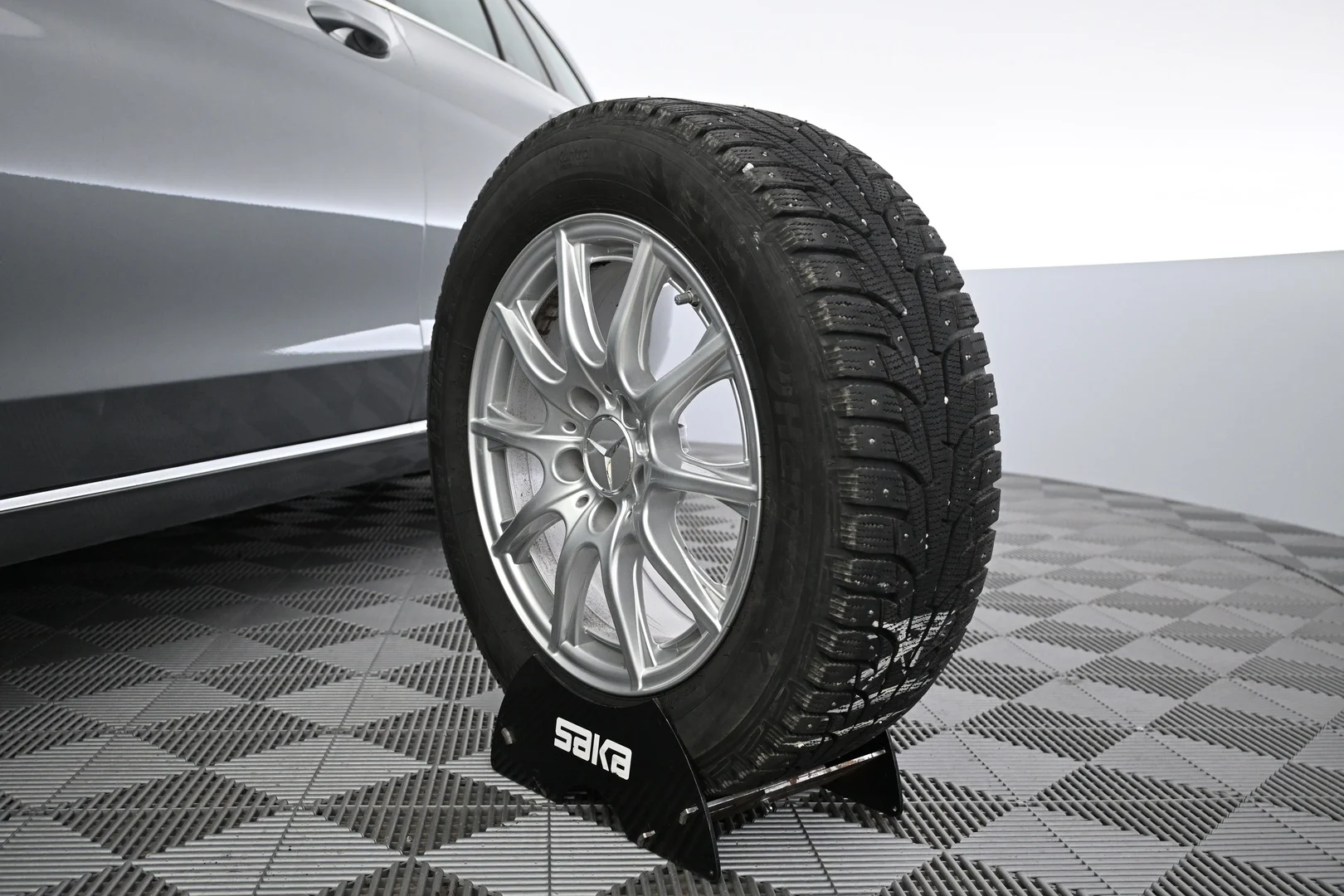 Car Image - 3ajL1EtlXt9PUfuD0Lluea