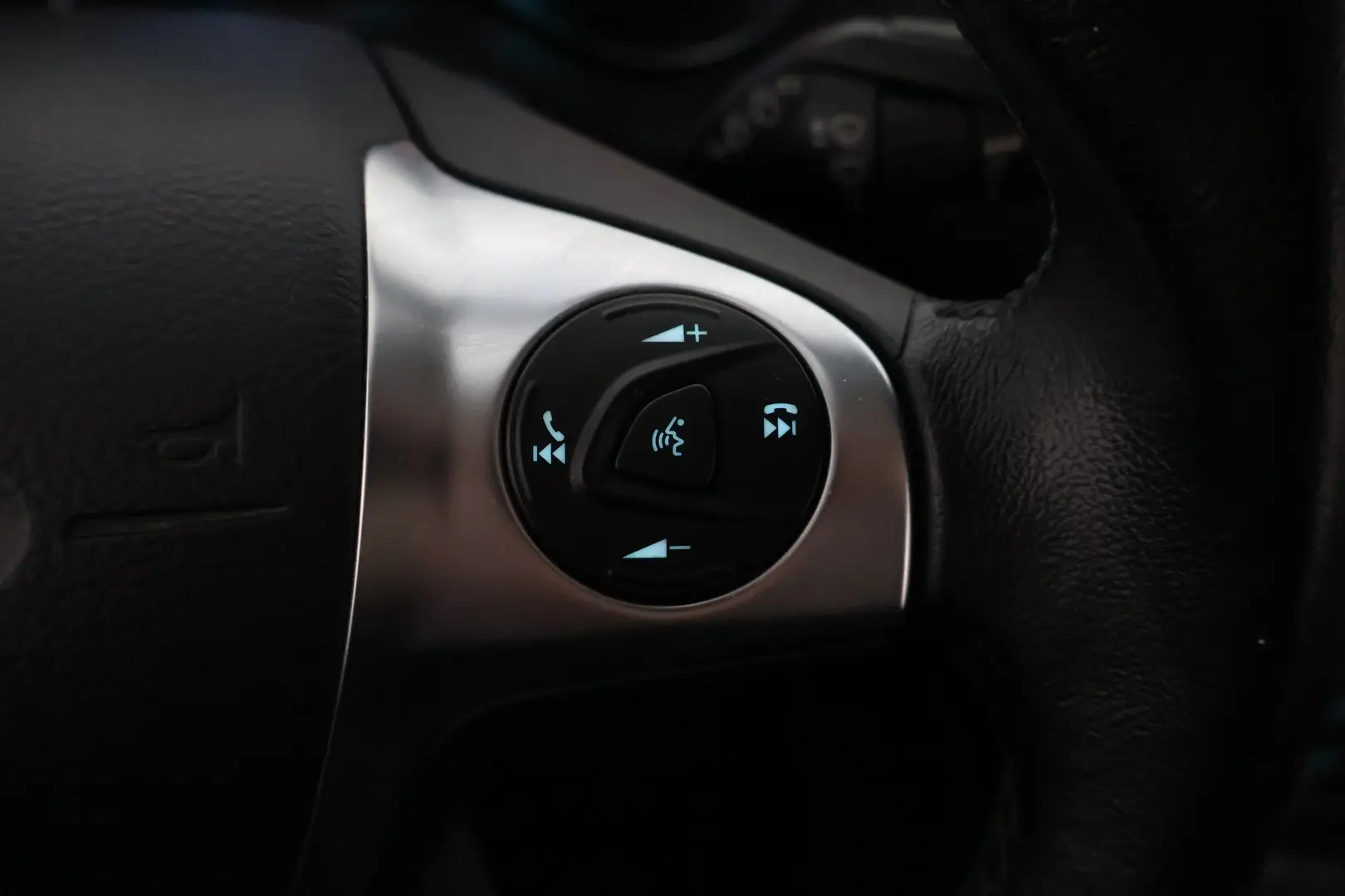 Car Image - 3Y2PtDbcDBUqsEie5sC0xR