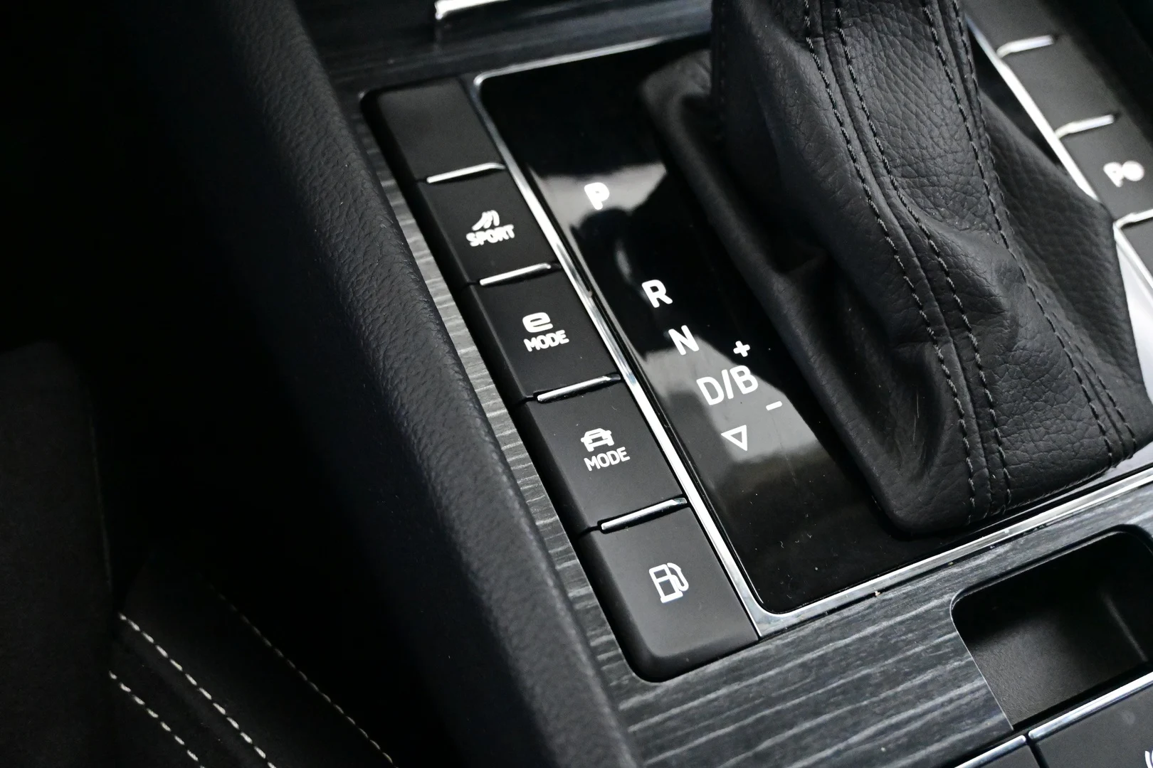 Car Image - 3S5zY9zqzUupQrTQX6AqvG