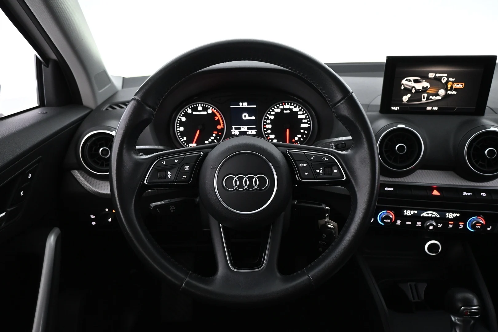 Car Image - FzTKHL0sDJNfyLQ1li1Lb
