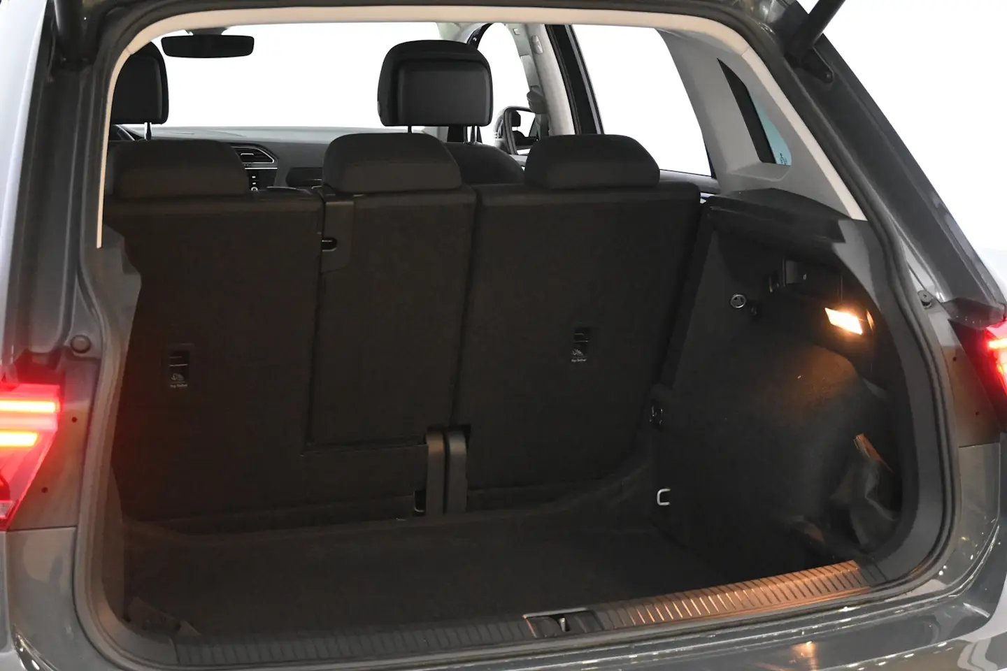 Car Image - 3nddOyL1a9AYKyo36epy8R