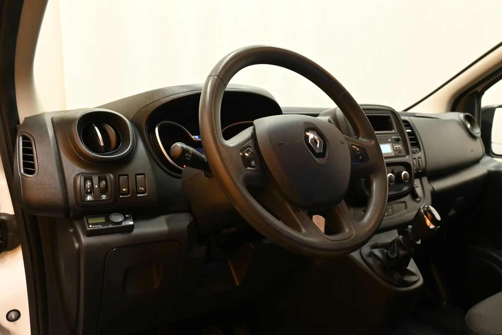 Car Image - 2t5zMWRSqUoCCn6Ni63Wtc