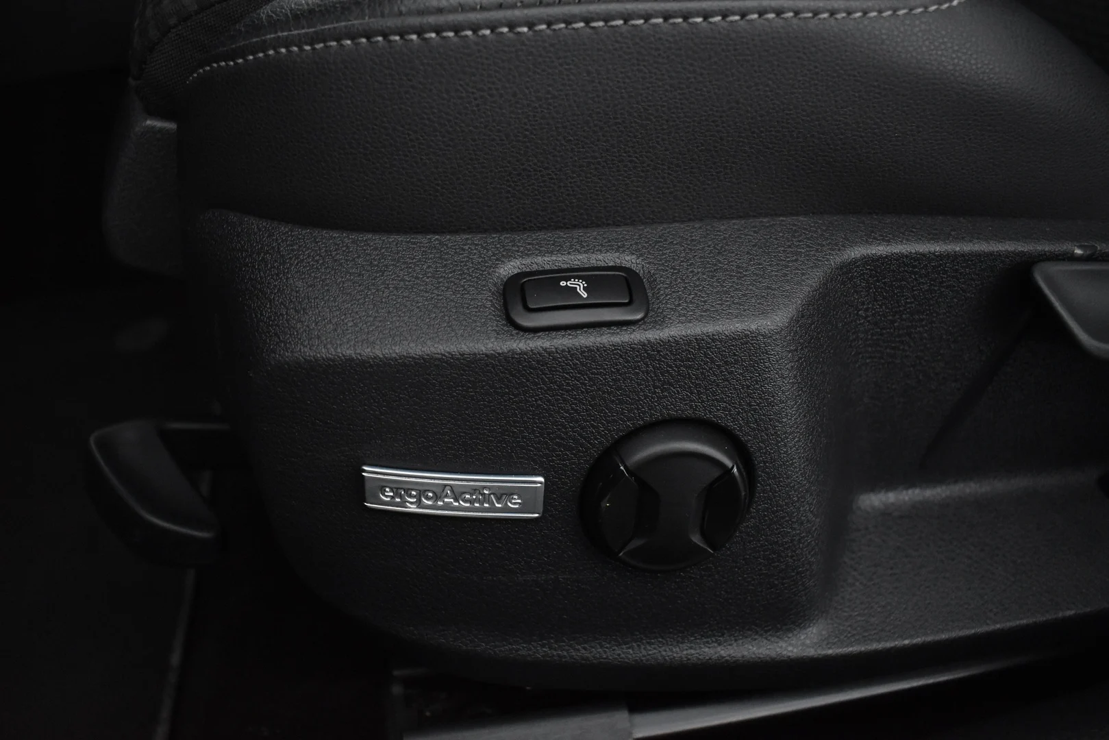 Car Image - 1ykIjJXoCVyYVRvyt9ycmd