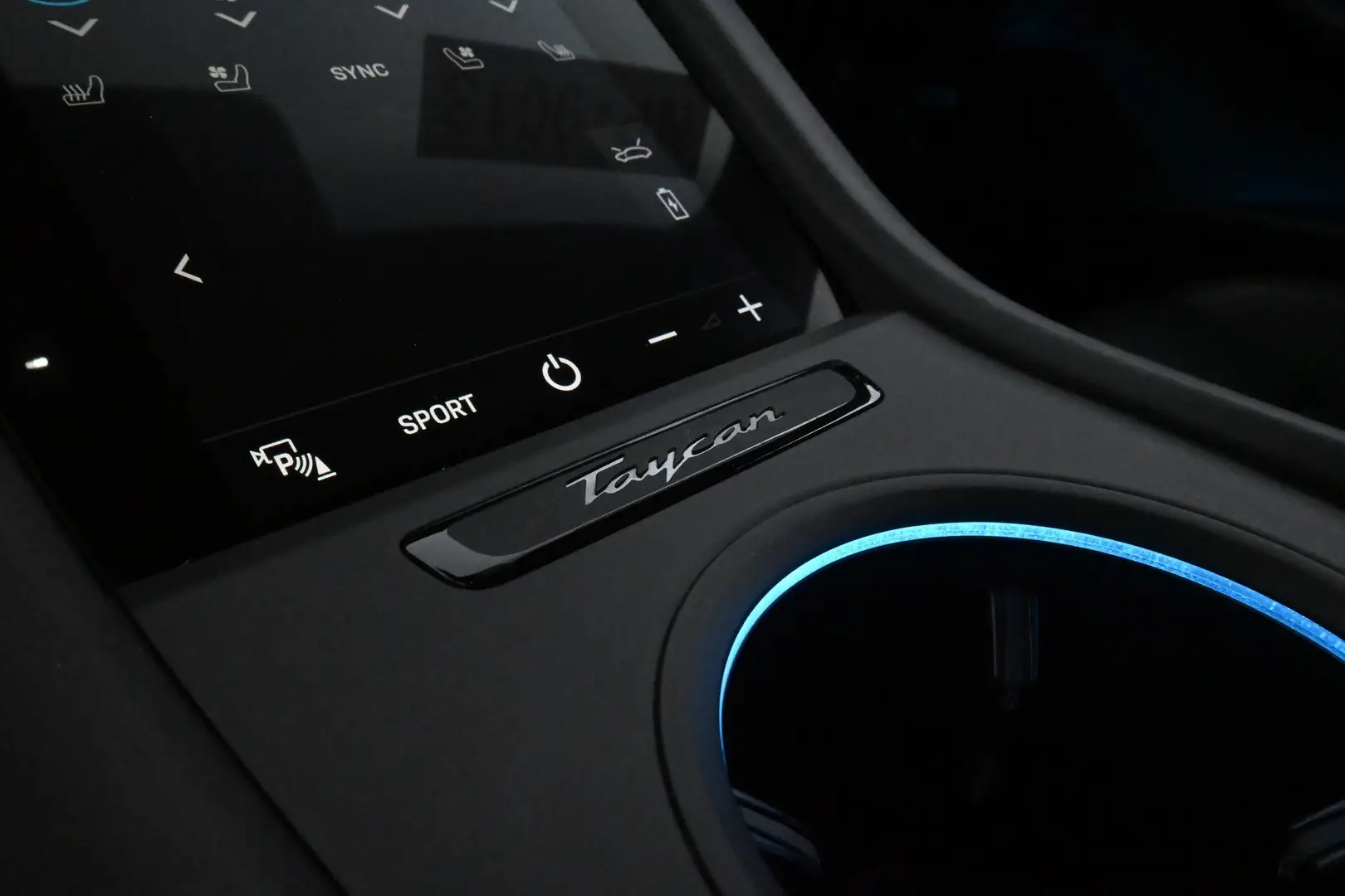 Car Image - 6nnc7MGdvUPOuC7CYTKxkW