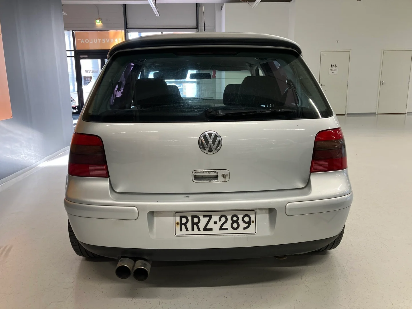 Car Image - 227xDsNdKFaVStBzheYP35