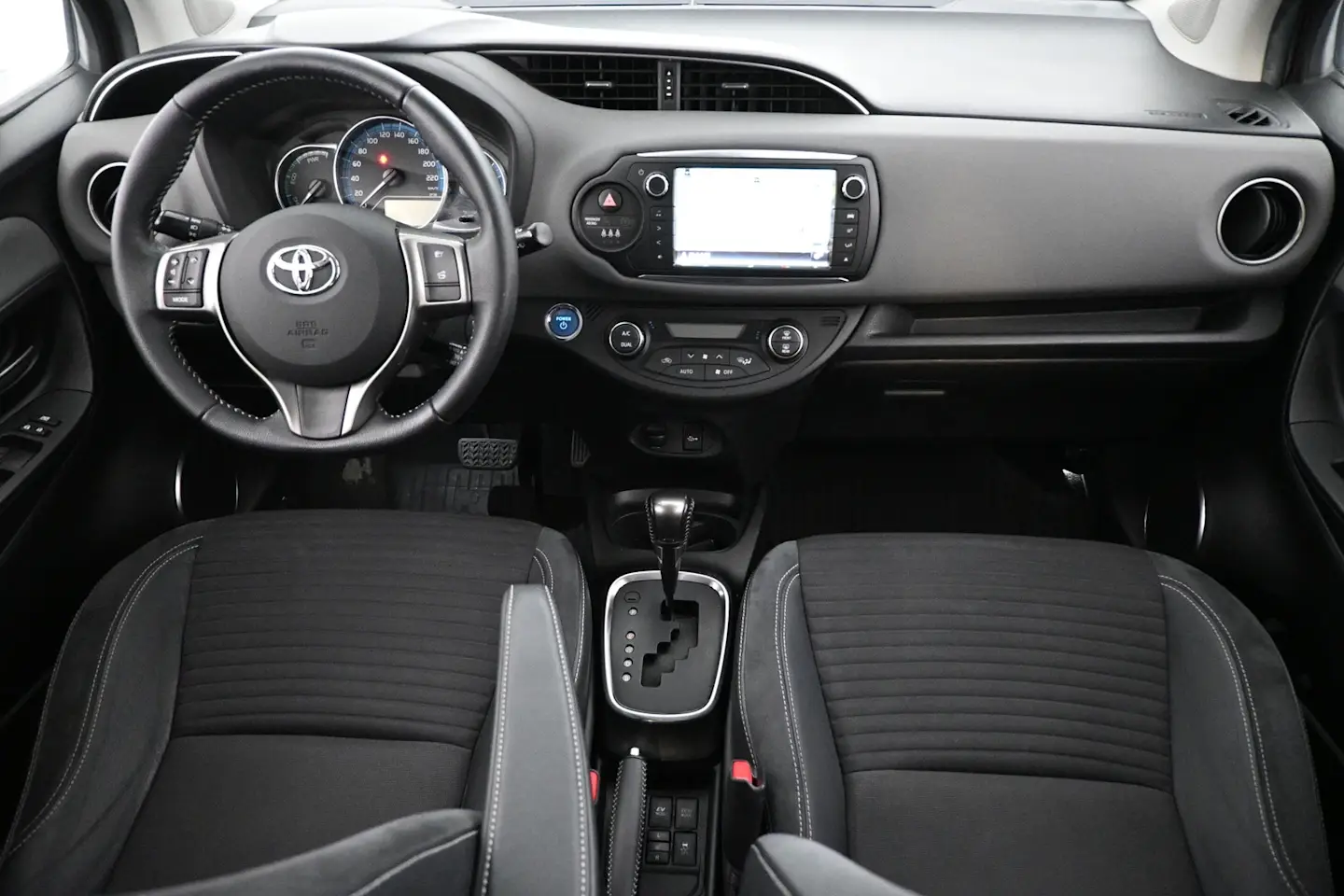Car Image - 5hSmcreshy2YiwcCDxzW0U