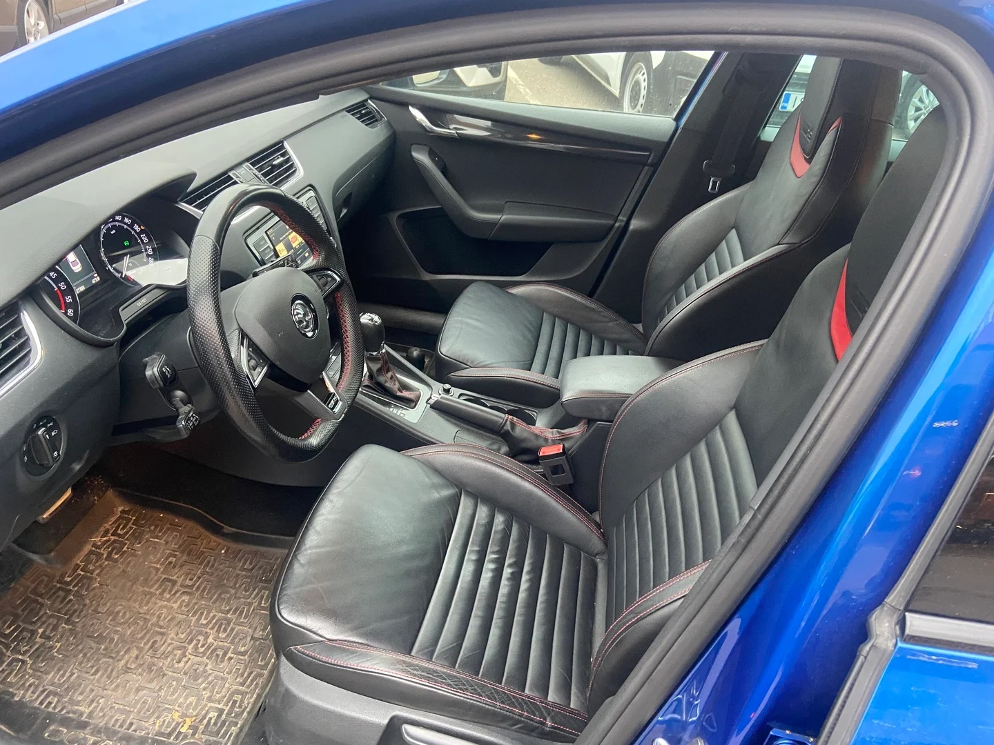 Car Image - 3QJP4bRGolK3pS0EUtaiP0