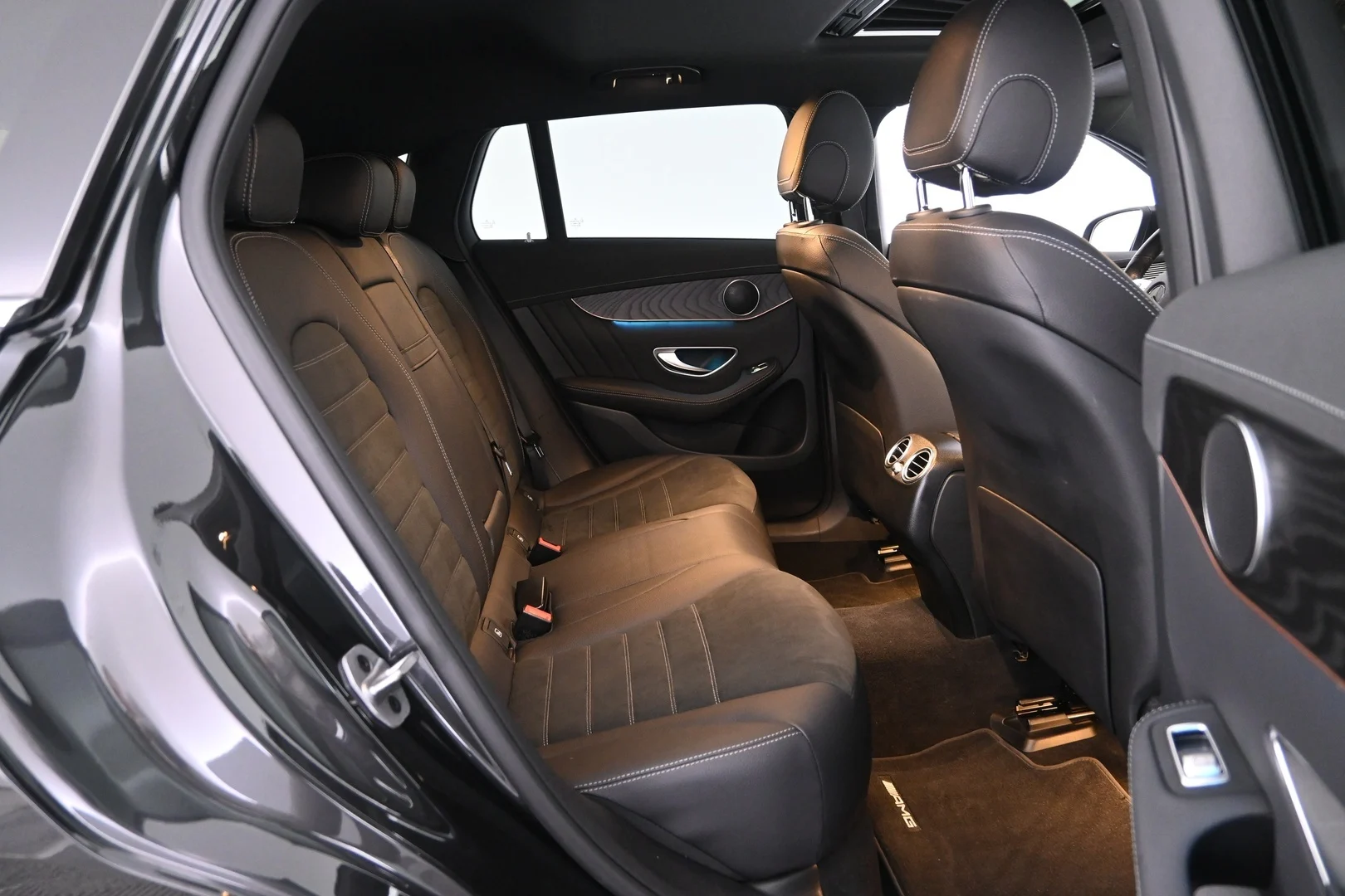 Car Image - 6IzijUMPMzayQINqGbFYQT