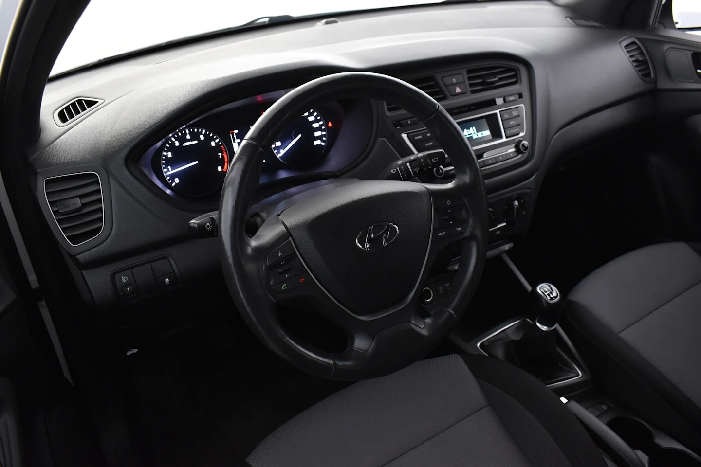 Car Image - 3L1OfCiLePzKxwrYpHSXgj