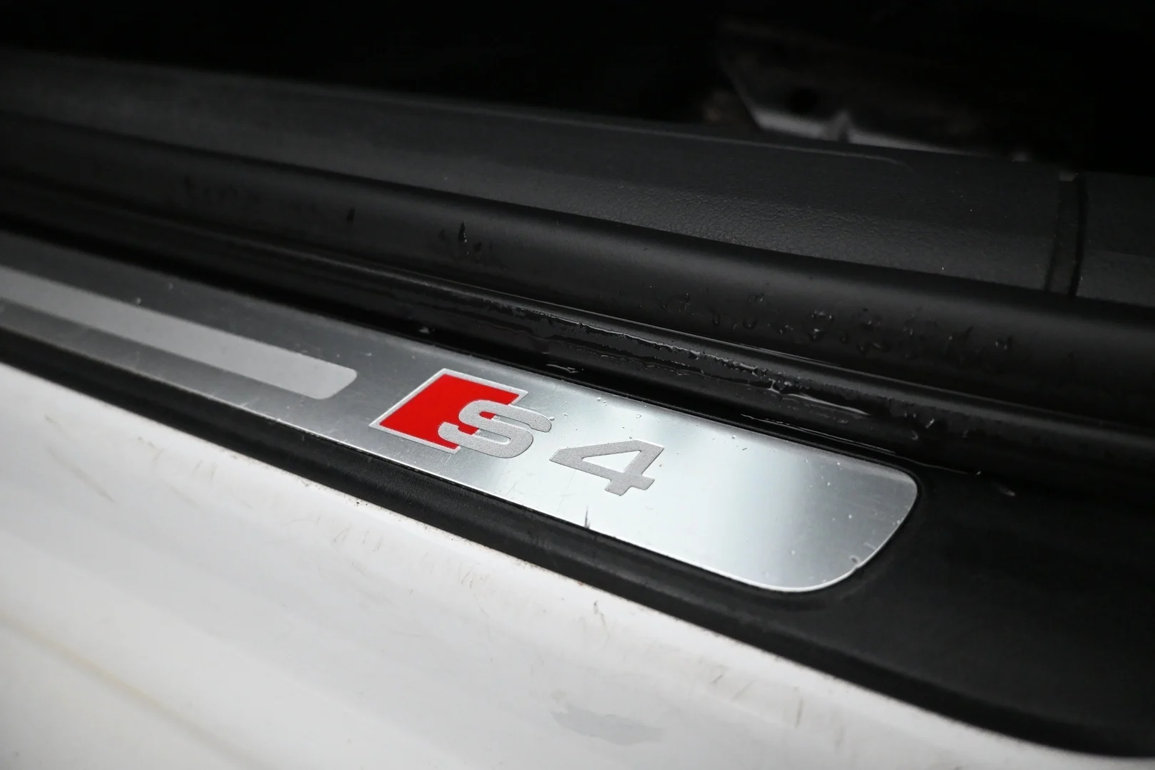 Car Image - pJnDgH3BeAeHvcfWOYcvP