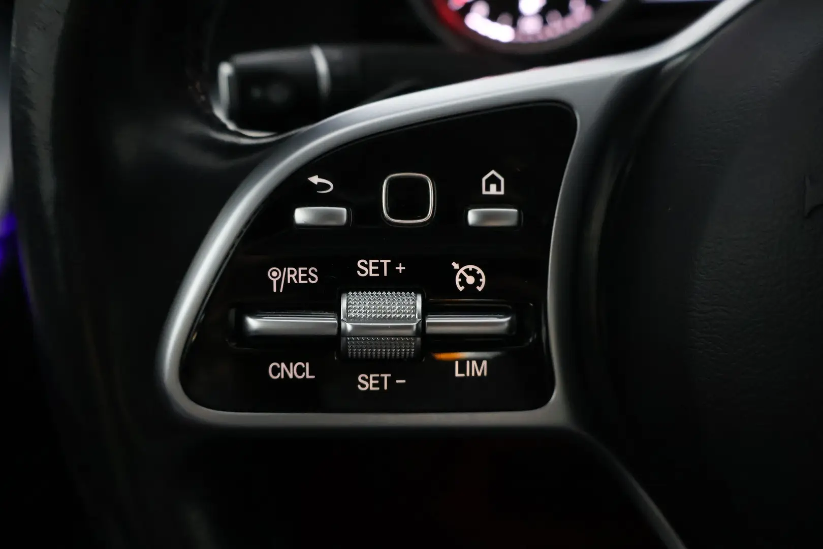 Car Image - 2OS83CCrhTjmdkDiHs4hvc